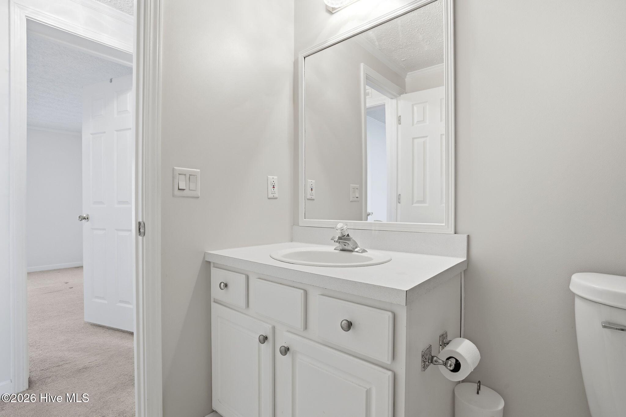 100556115 | Photo 57