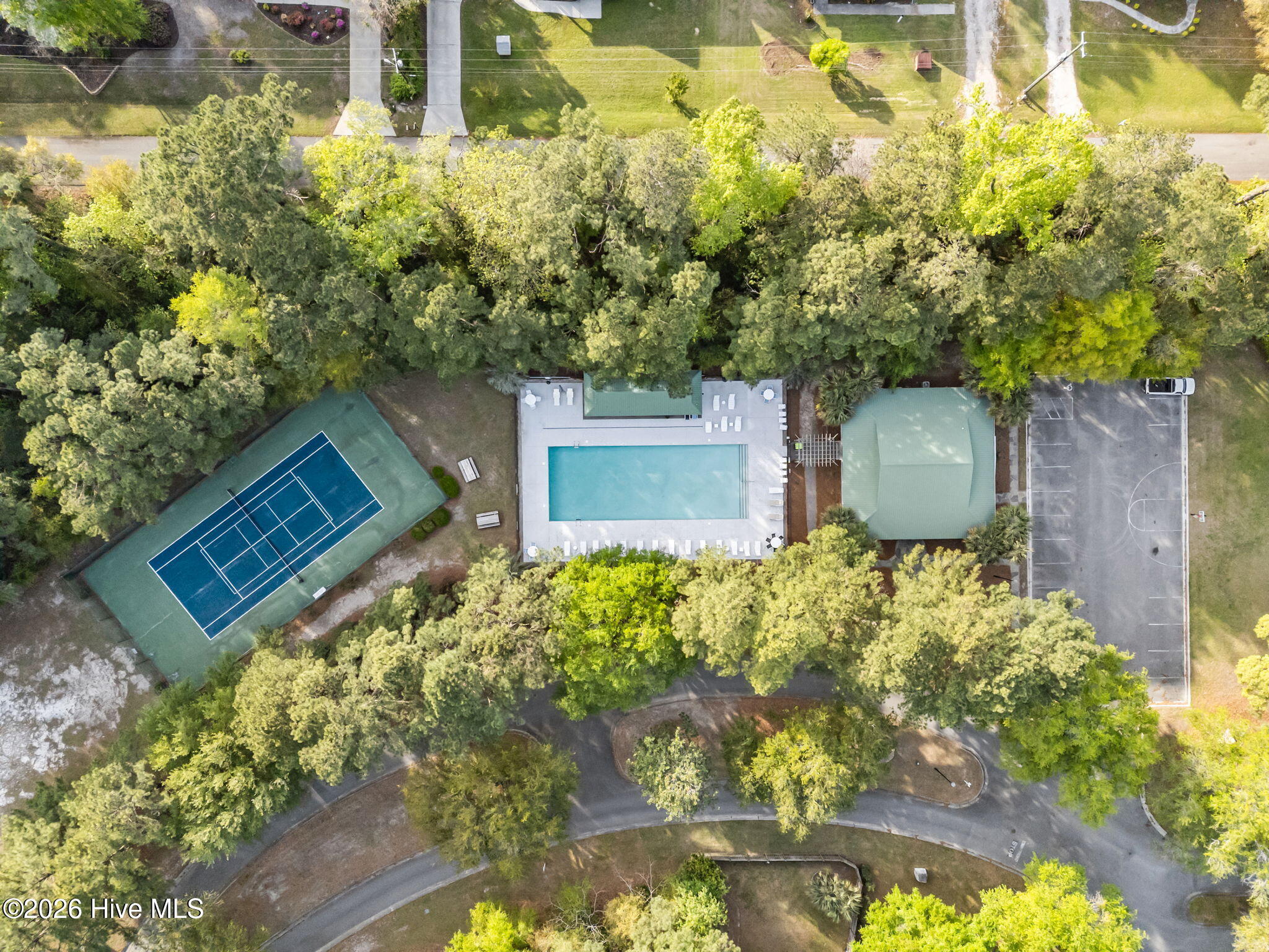 745 Zekes Run, Wilmington, NC 28411 – photo 11: 11-web-or-mls-DJI_20260408180126_0465_D