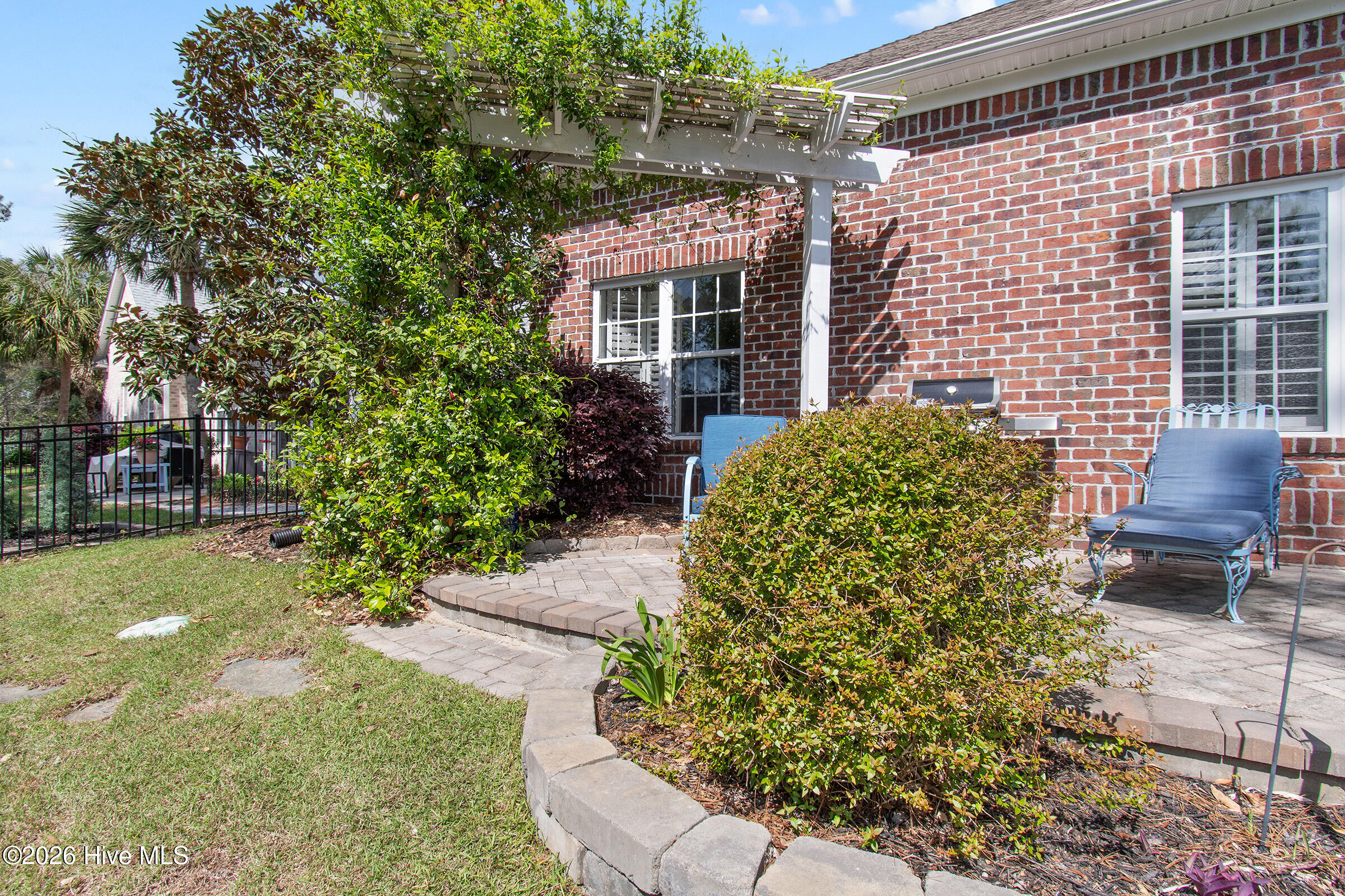 100555309 | Photo 38