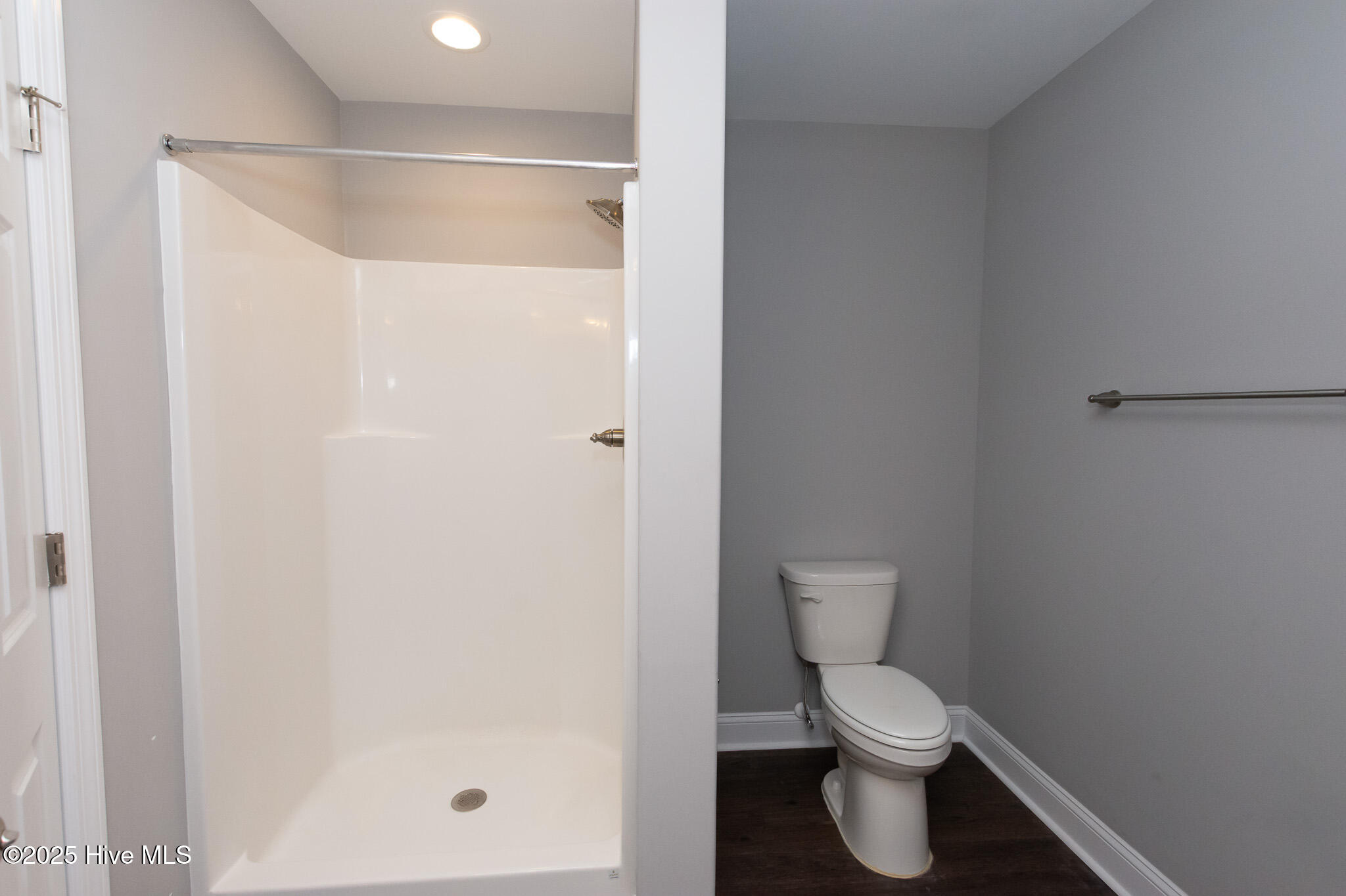 100531968 | Photo 30