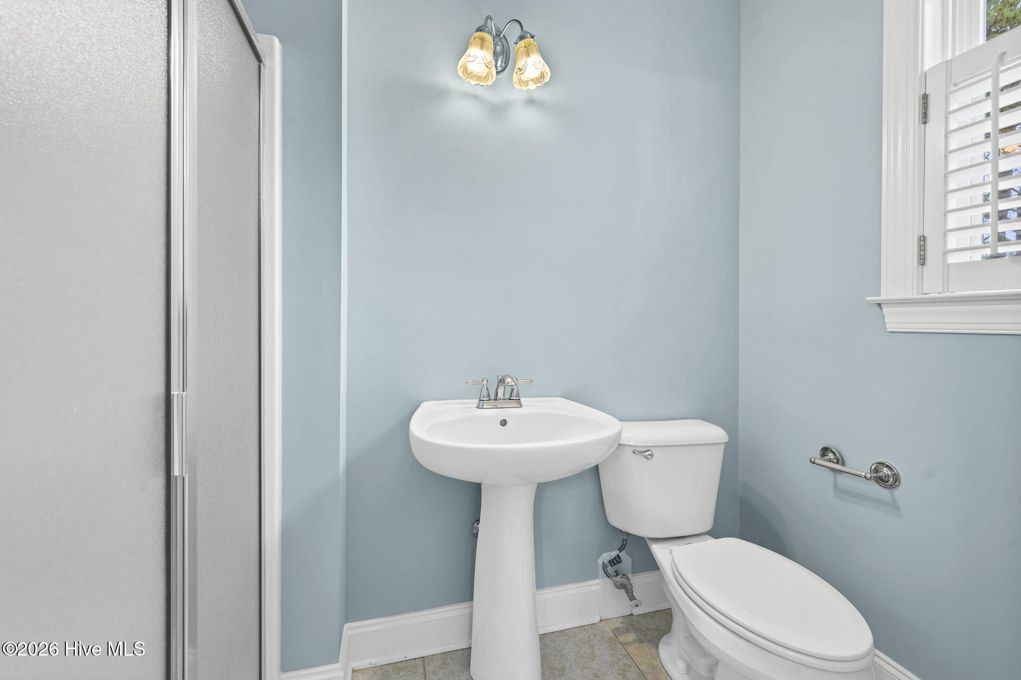 100557033 | Photo 22