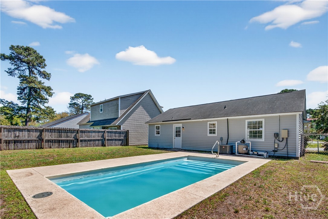 3rd image of 332 Mapmaker Ln, Savannah, GA 31410 | MLS# SA352266