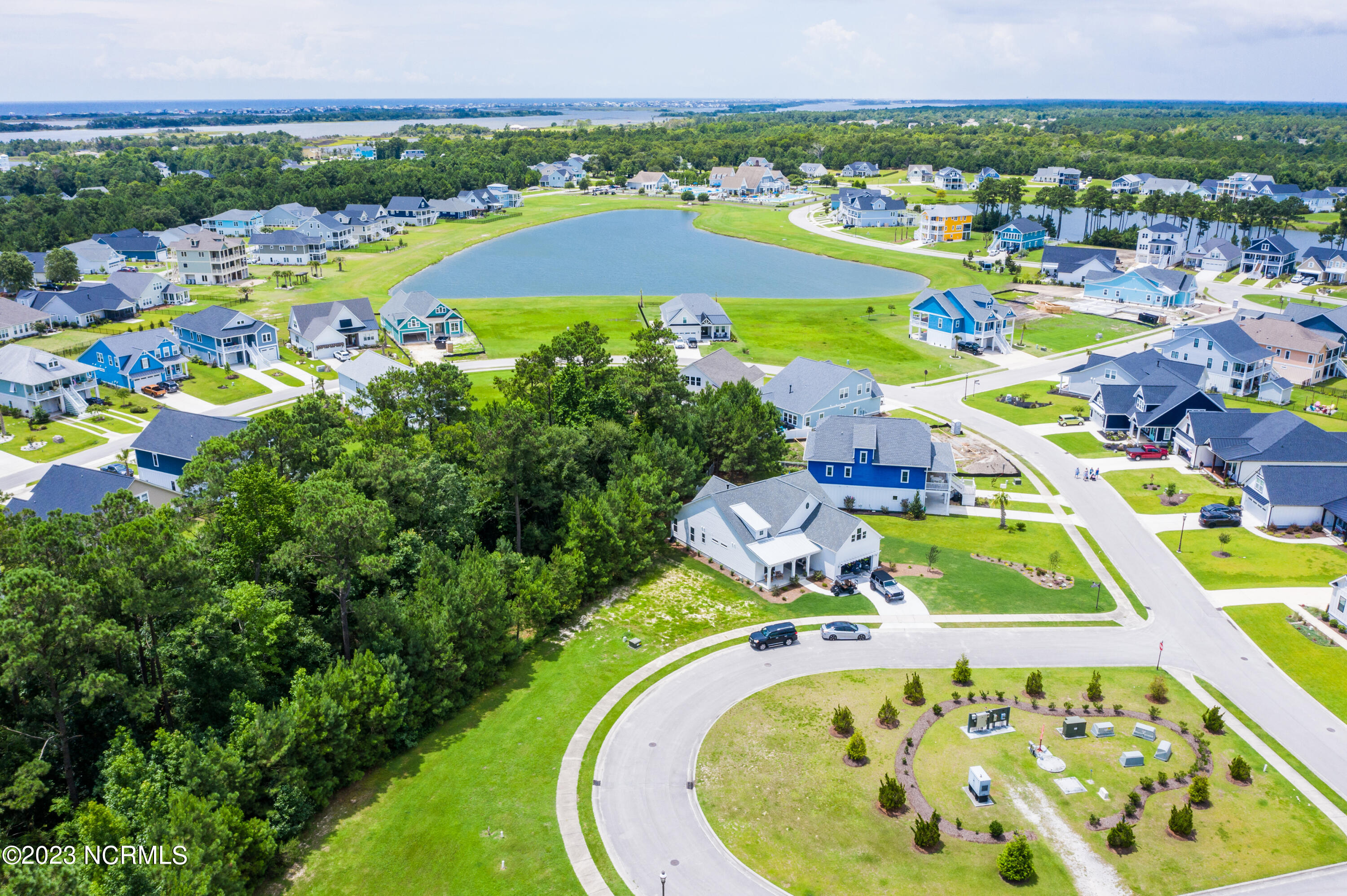 100523776 | Photo 22