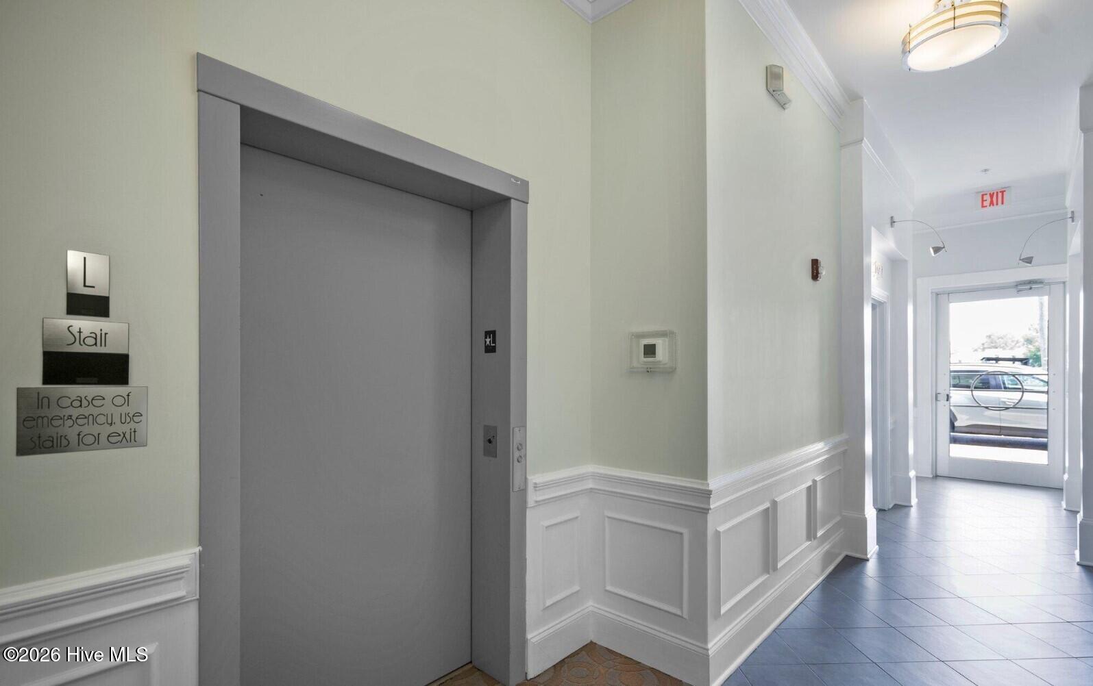 100559977 | Photo 24