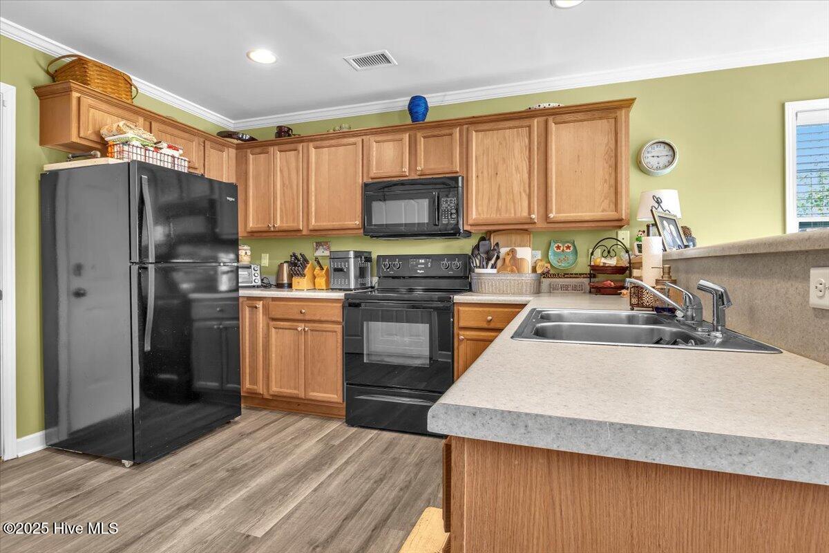 100527924 | Photo 24