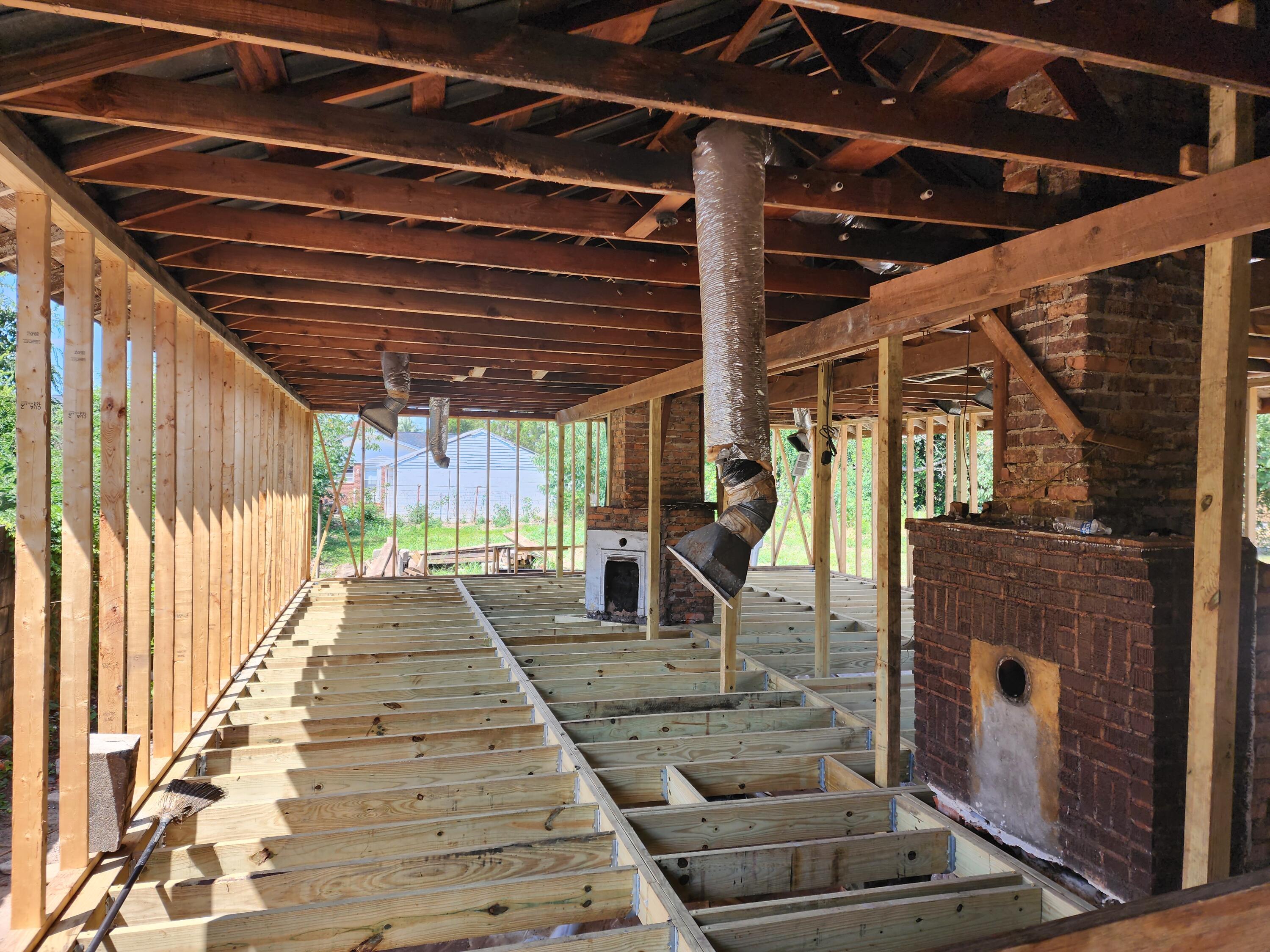 Liv-Dining-Kitchen-VIEW