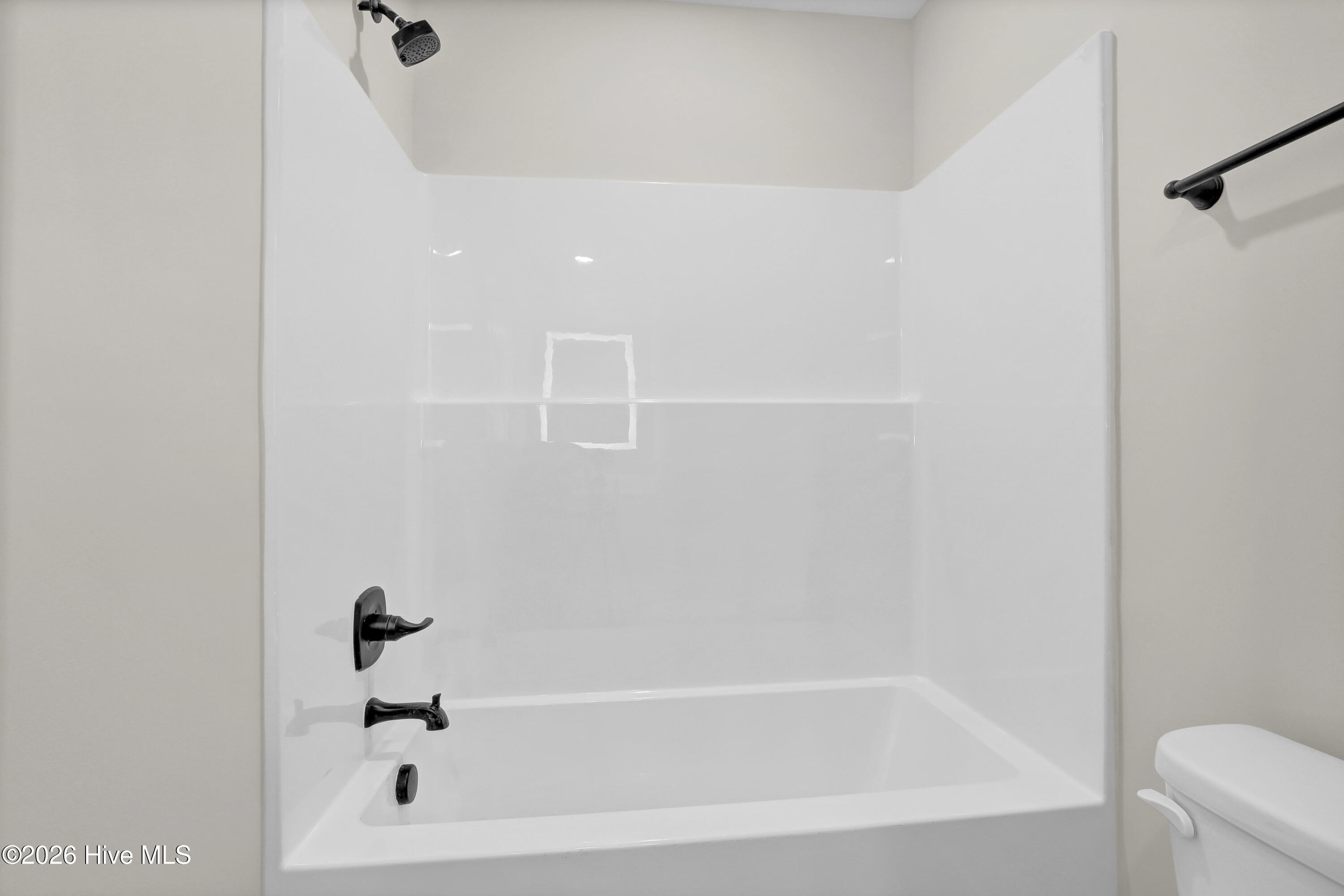 100537571 | Photo 19