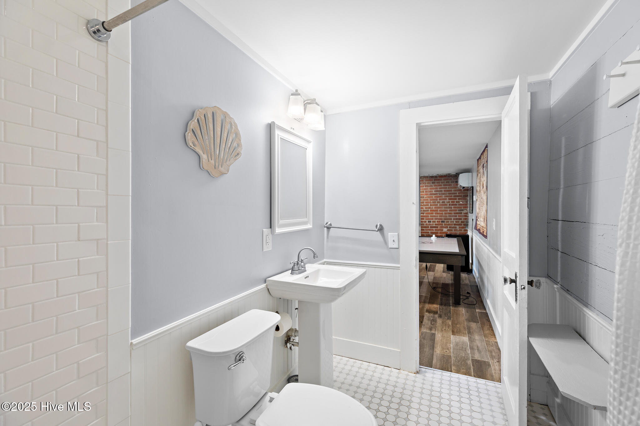 100531510 | Photo 58