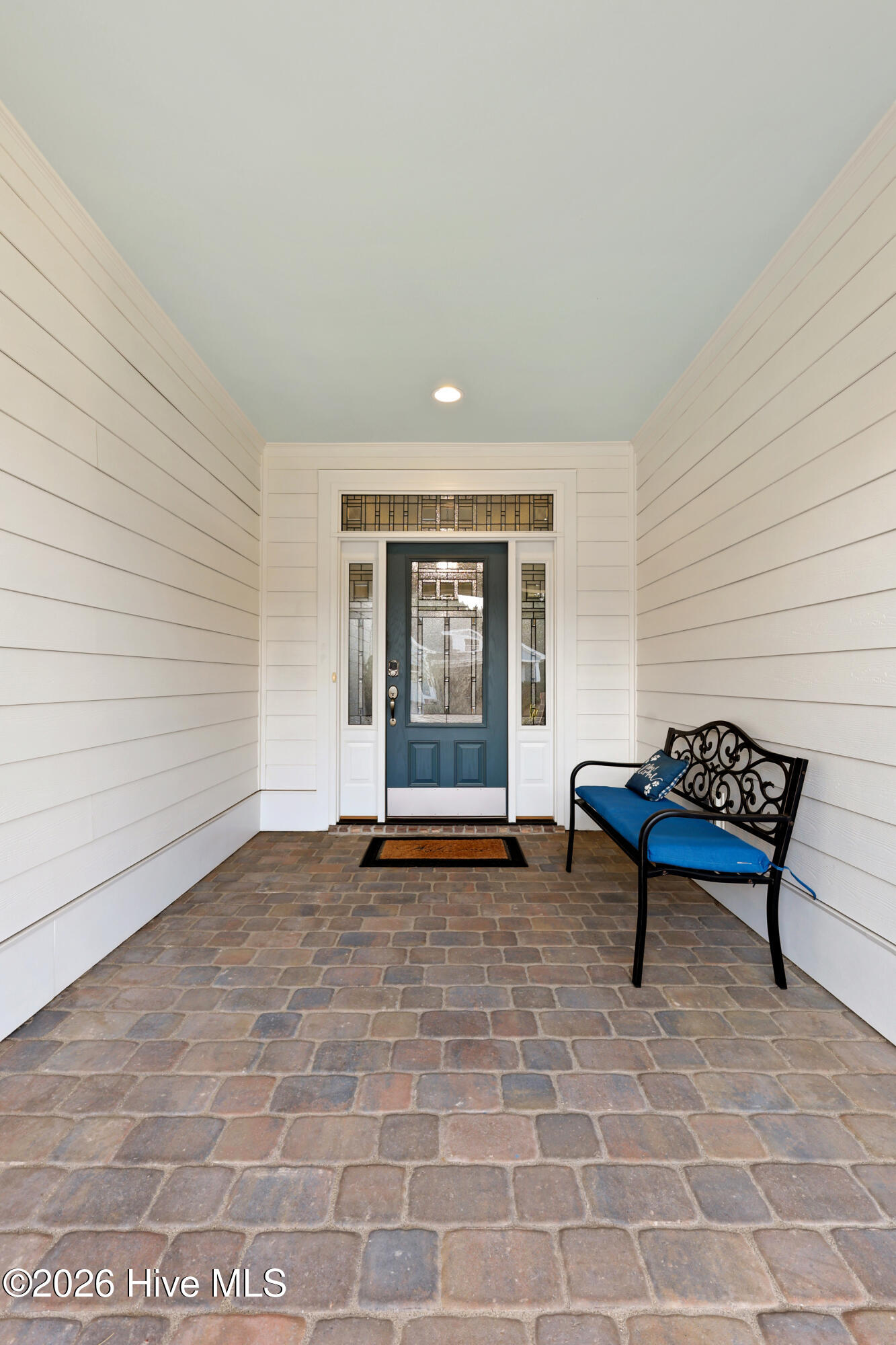 100551027 | Photo 12