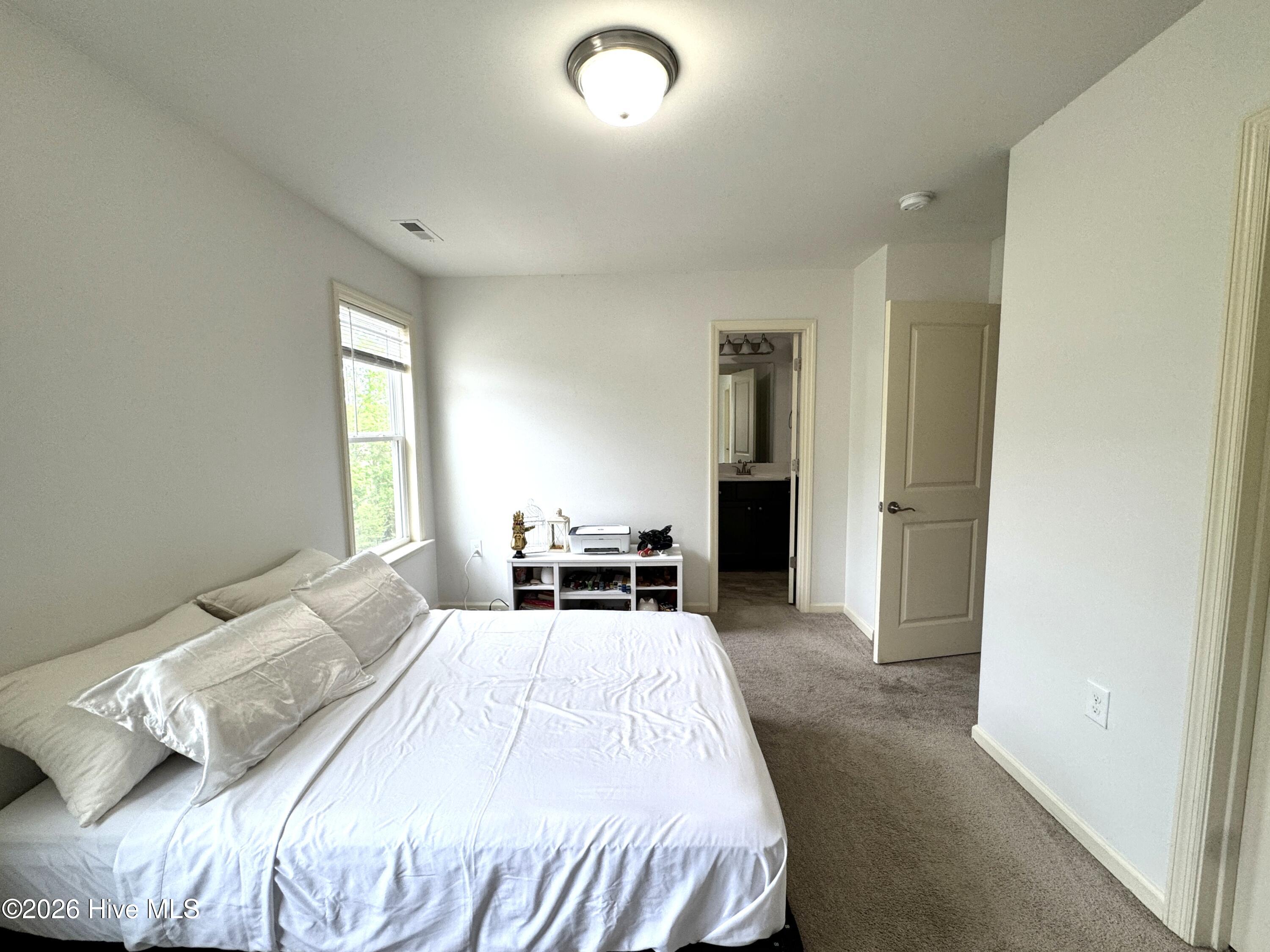 214 Boyington Place Road,Midway Park