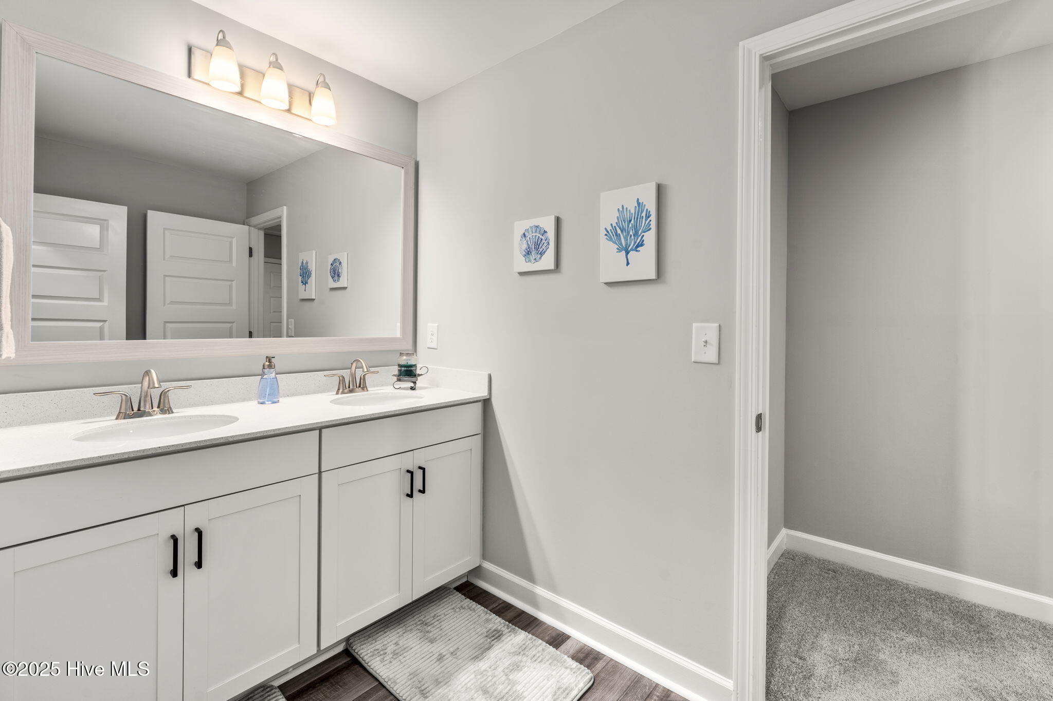 100514884 | Photo 30