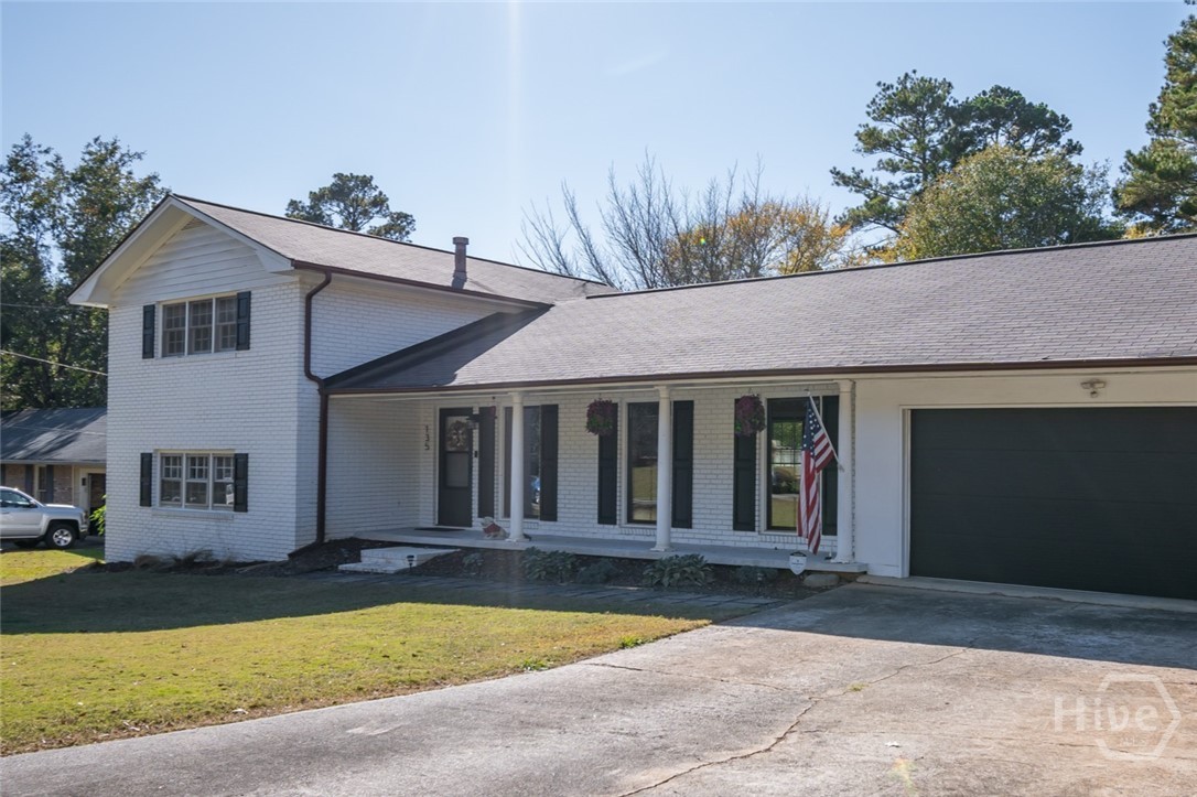 FEATURED LISTINGS