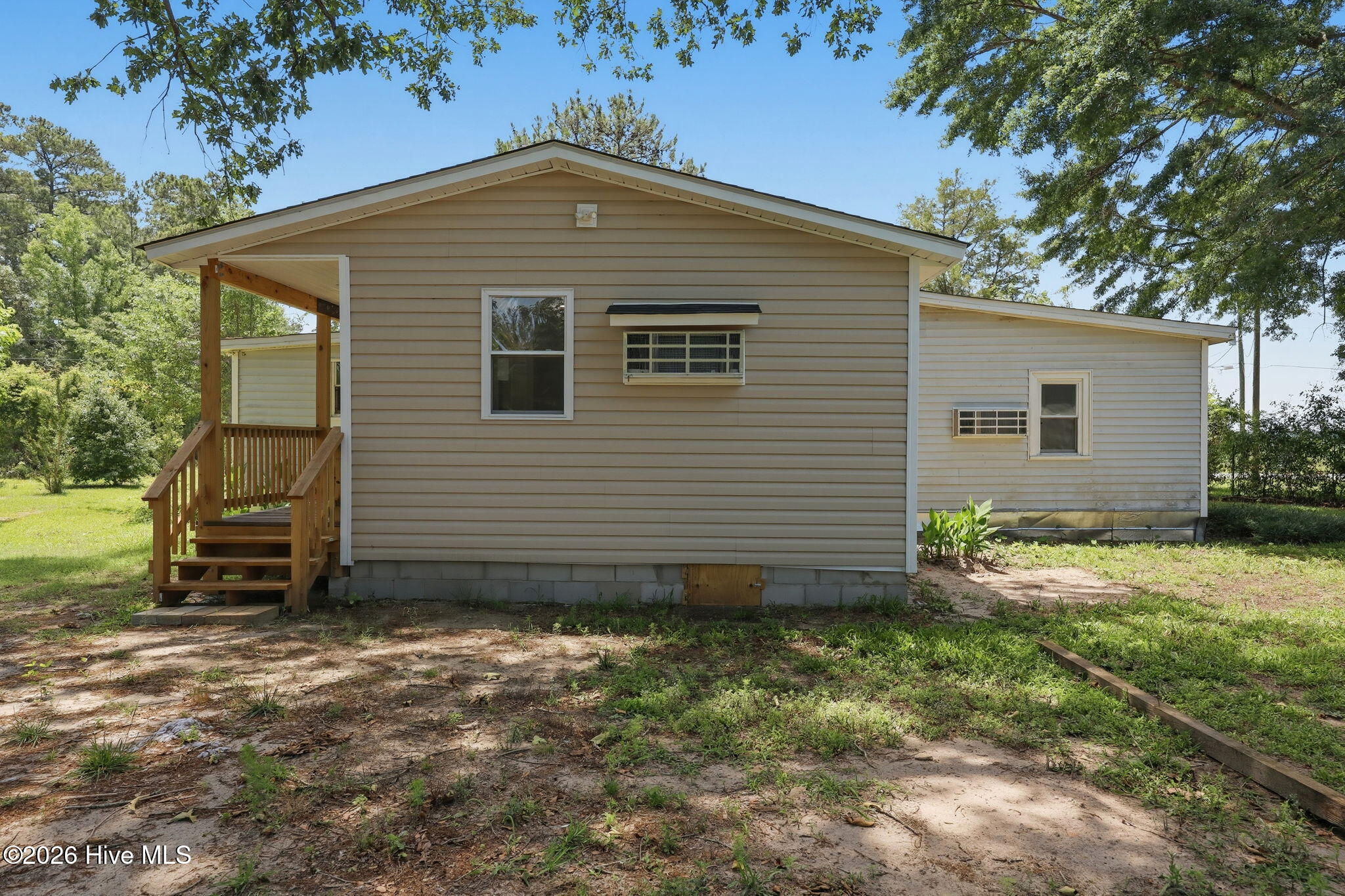 2534 White Oak River Road,Maysville