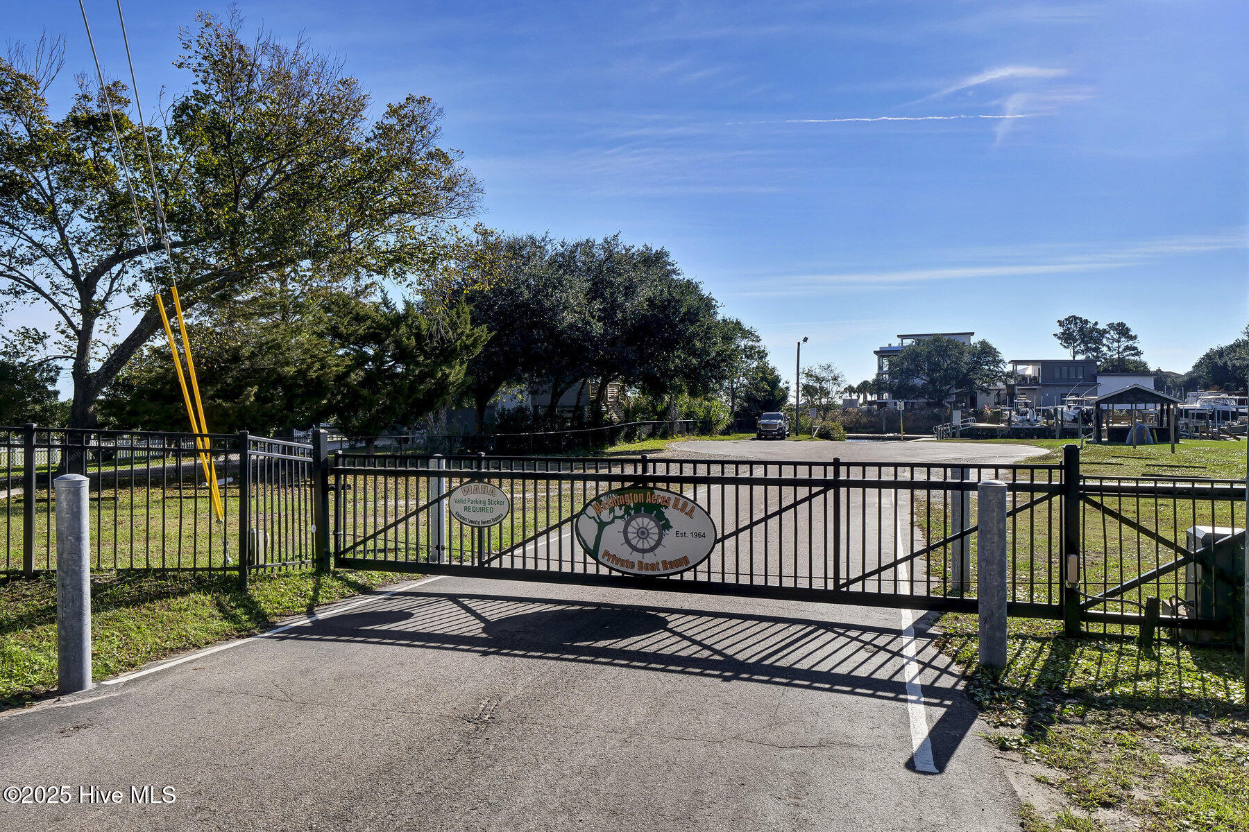 100545503 | Photo 53