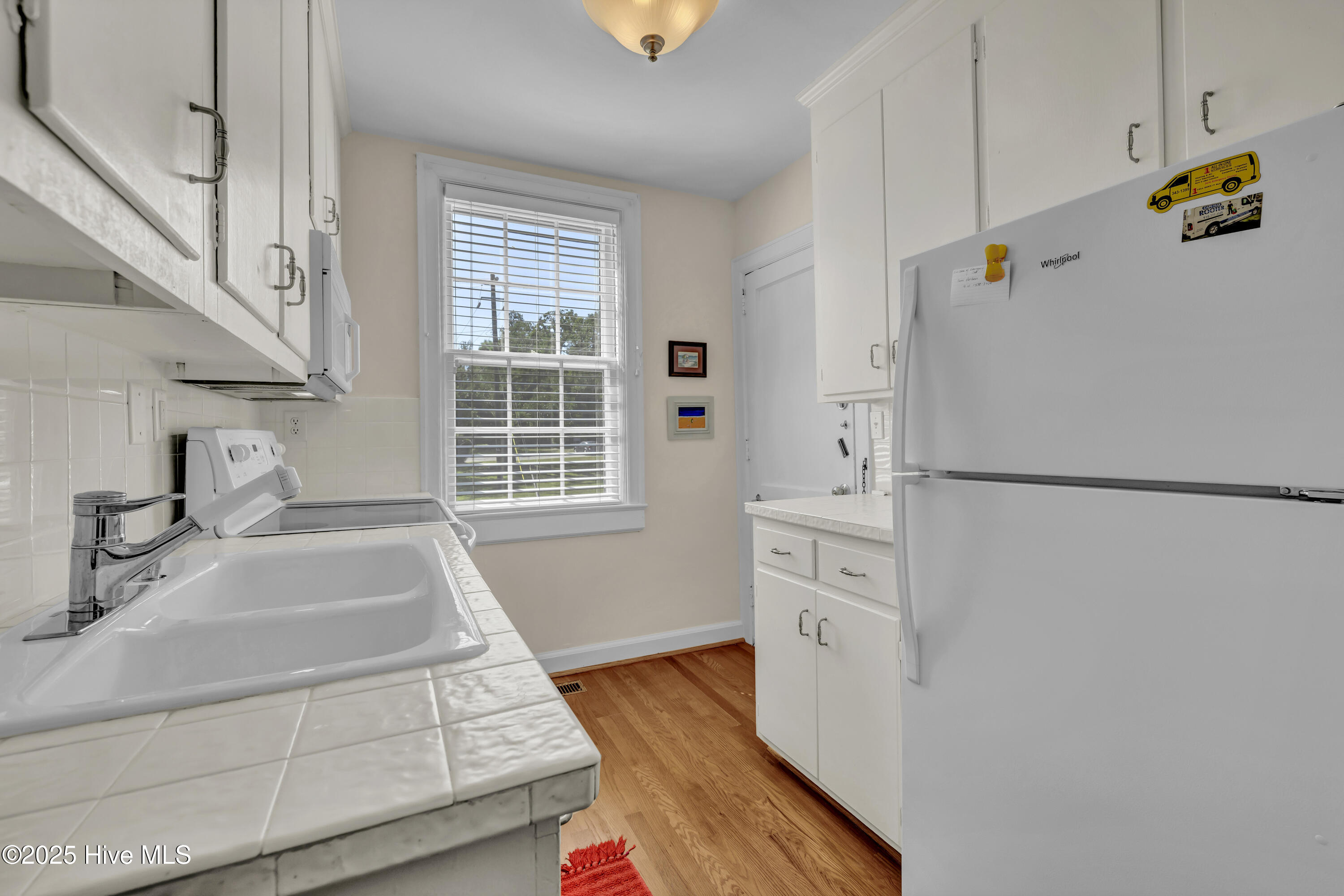 100534862 | Photo 12