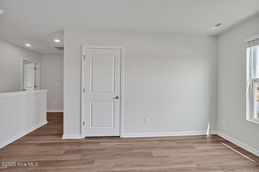 100546498 | Photo 28