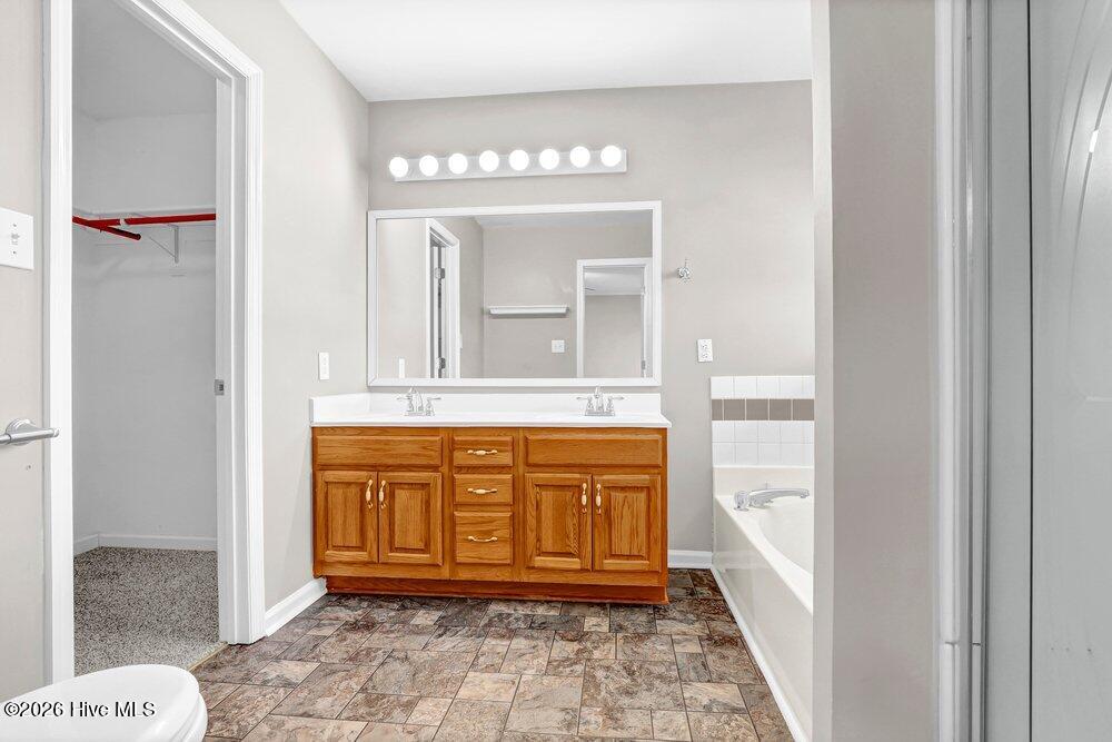 104 Sidney Lane, Jacksonville, NC 28540 – photo 14: 013_6g8a8013_577