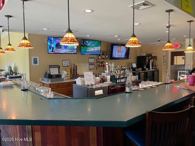 100560957 | Photo 57