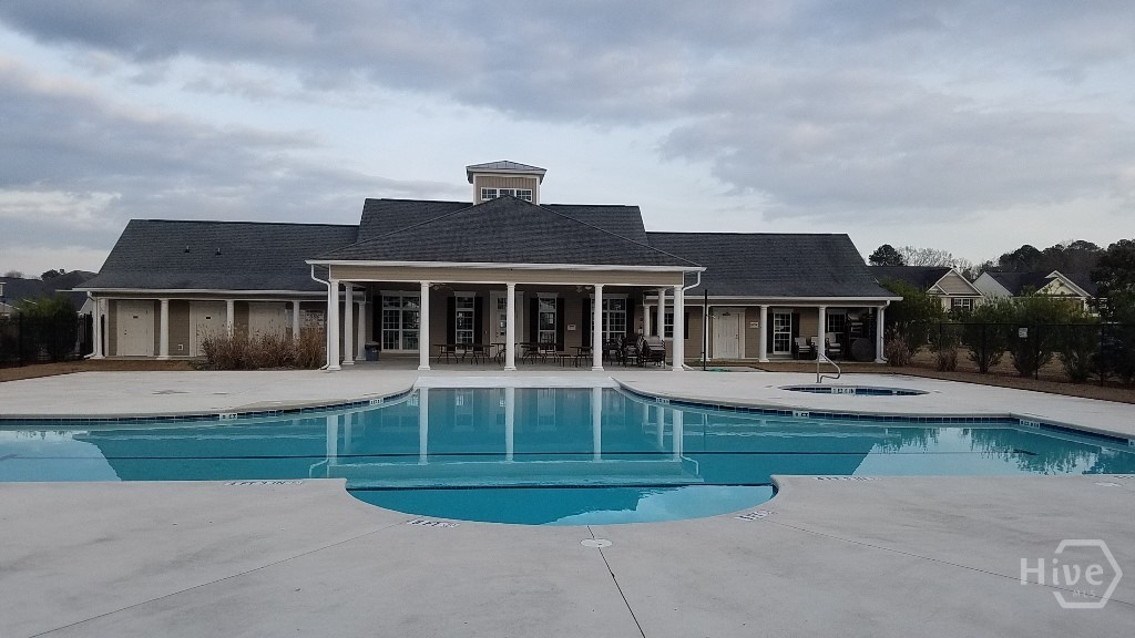 Rice Creek Clubhouse and Amenities