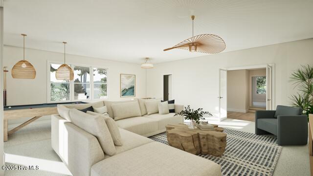 100543567 | Photo 22