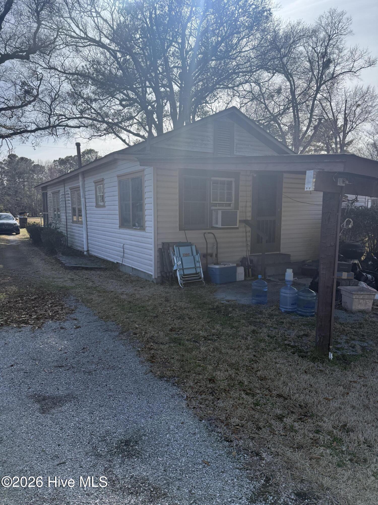 100557079 | Photo 15