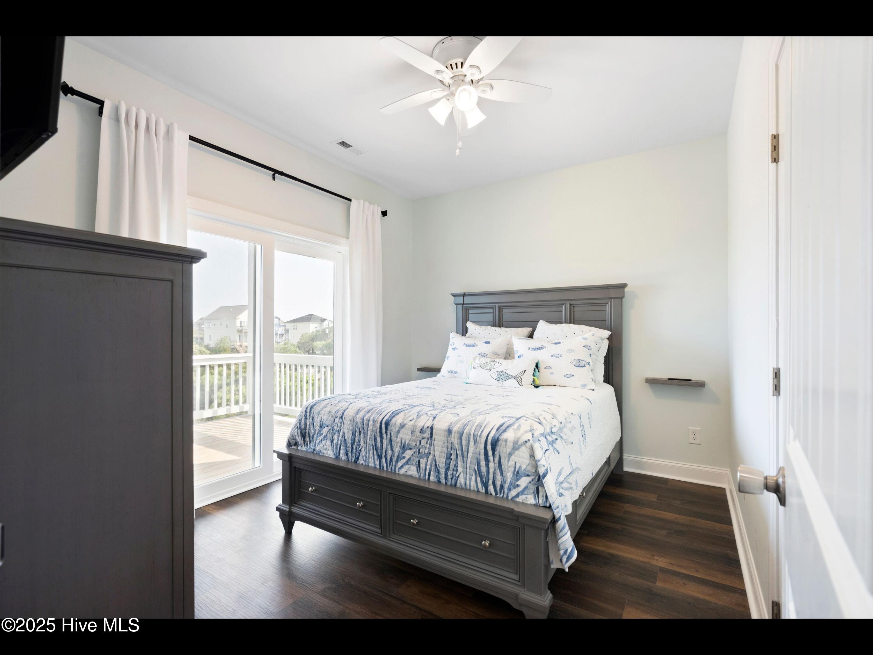 2083 New River Inlet Road A,North Topsail Beach