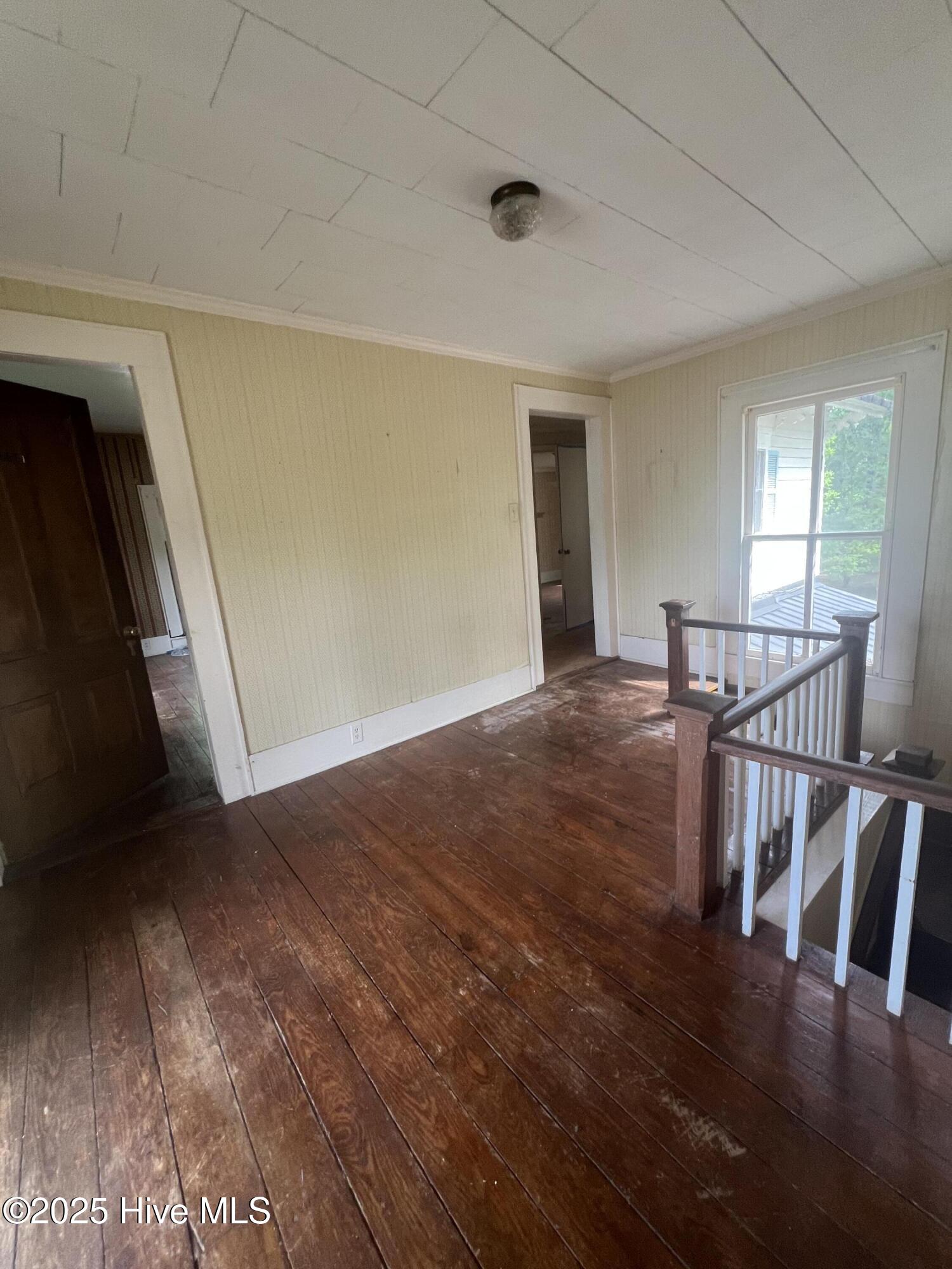 105 S Front Street