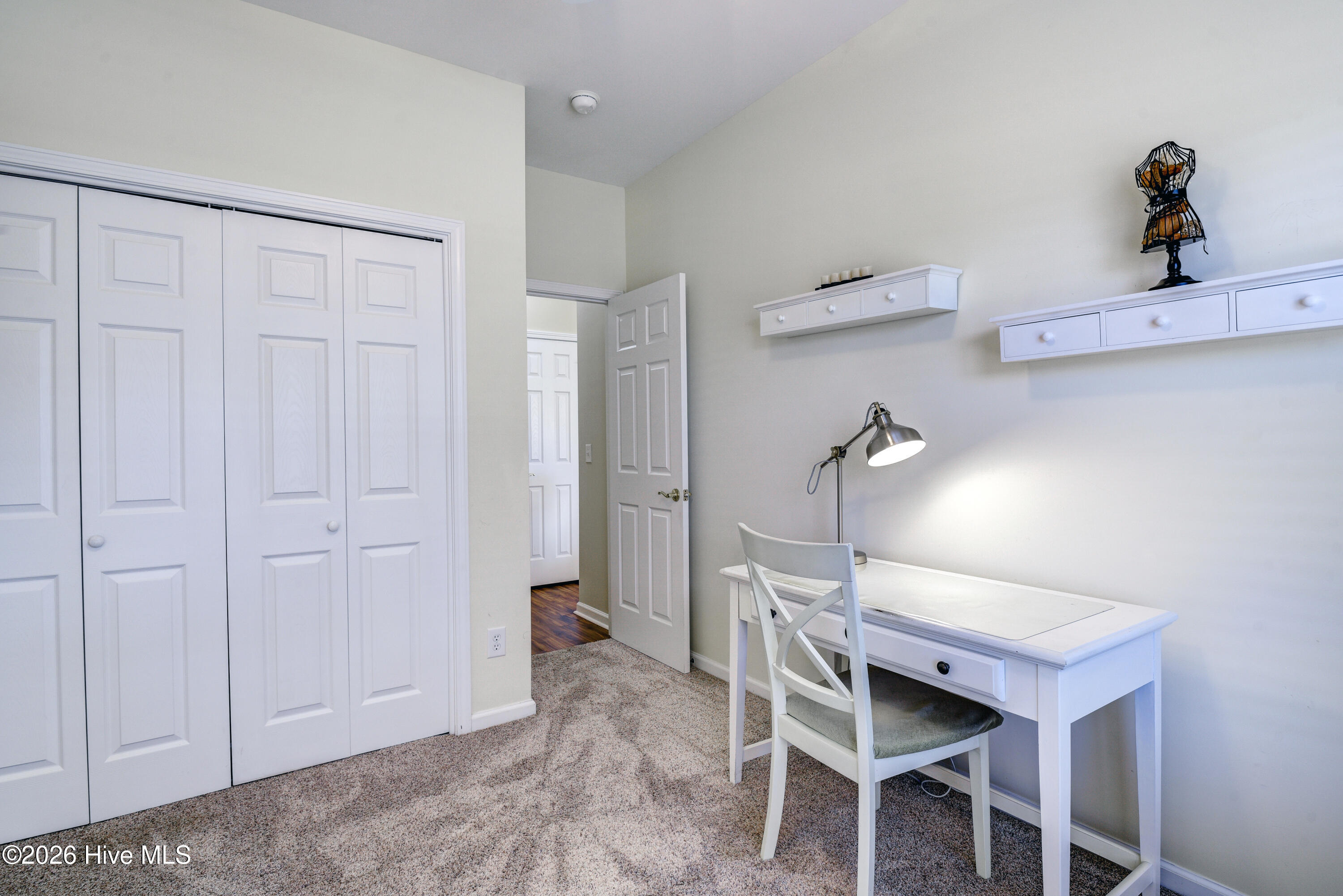 100554732 | Photo 25