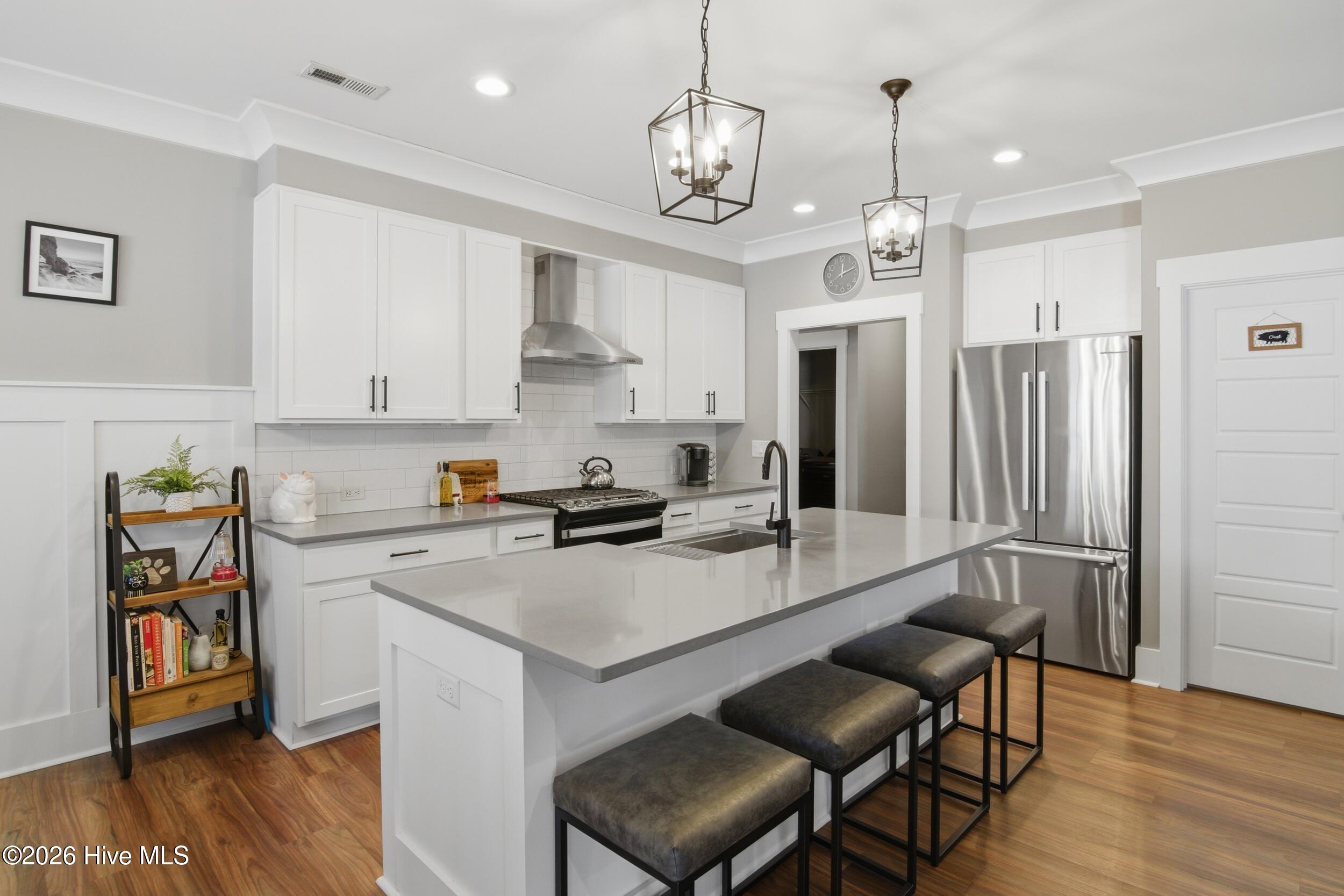 100551617 | Photo 13