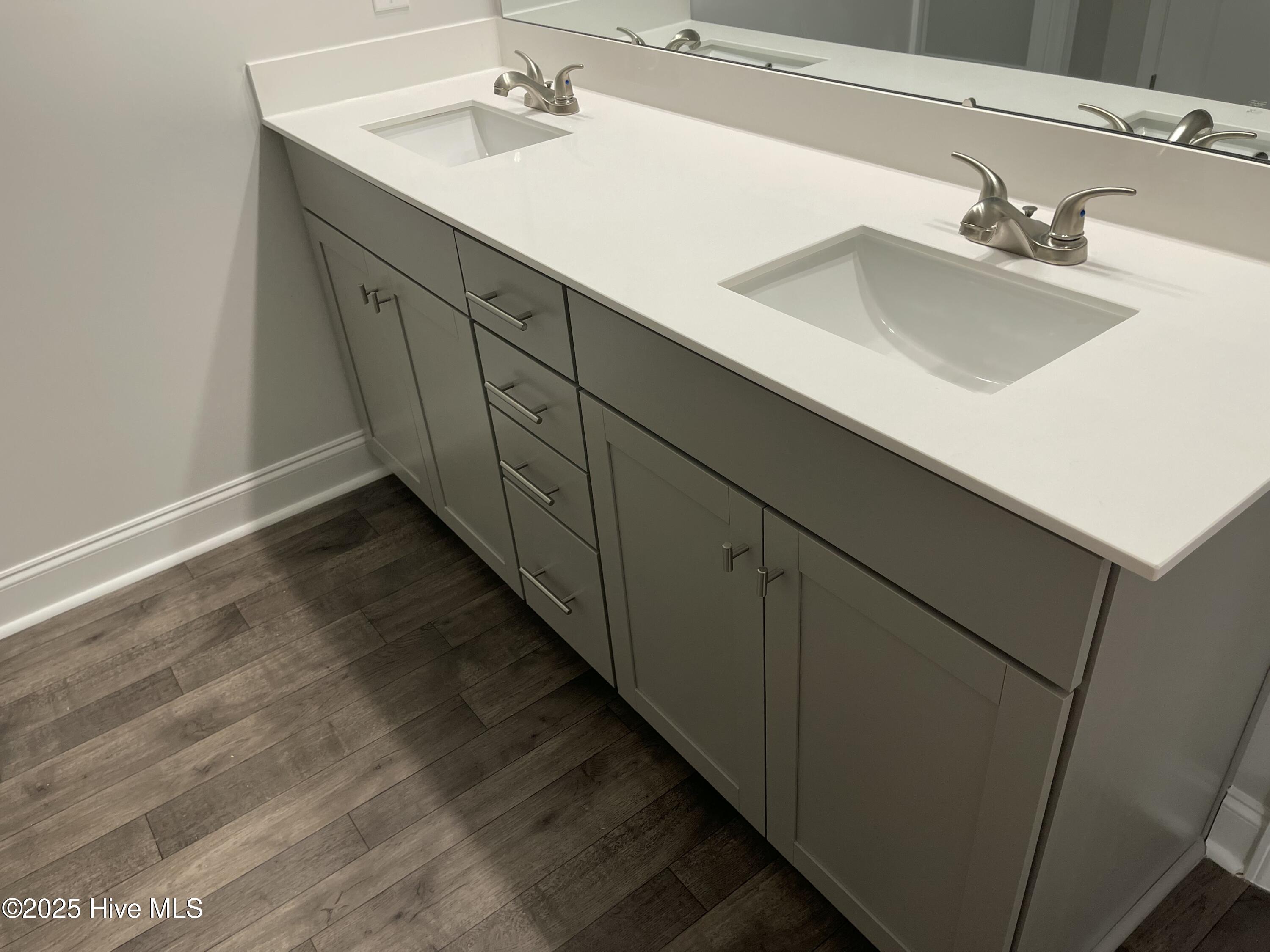 100425636 | Photo 52