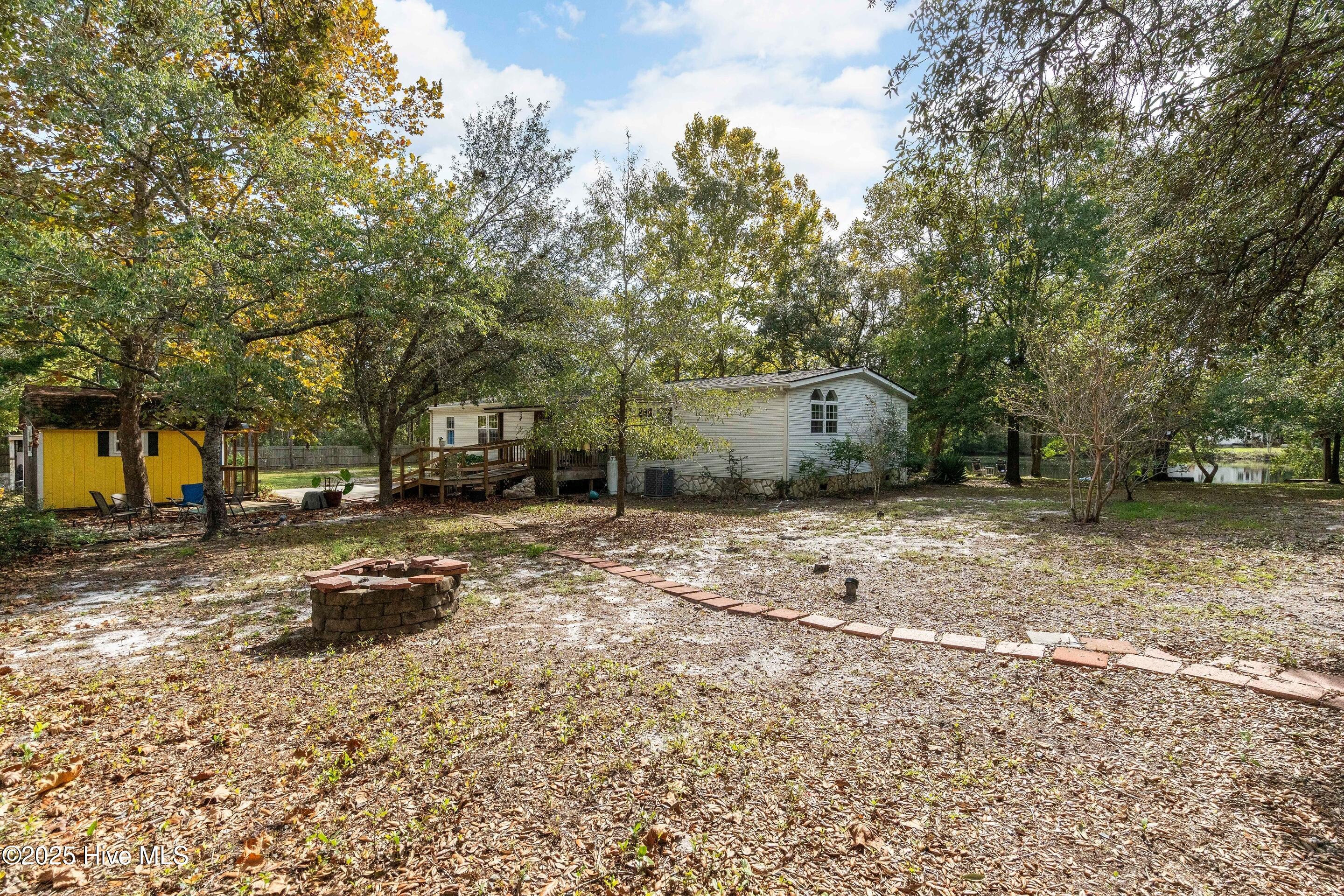 100535667 | Photo 72