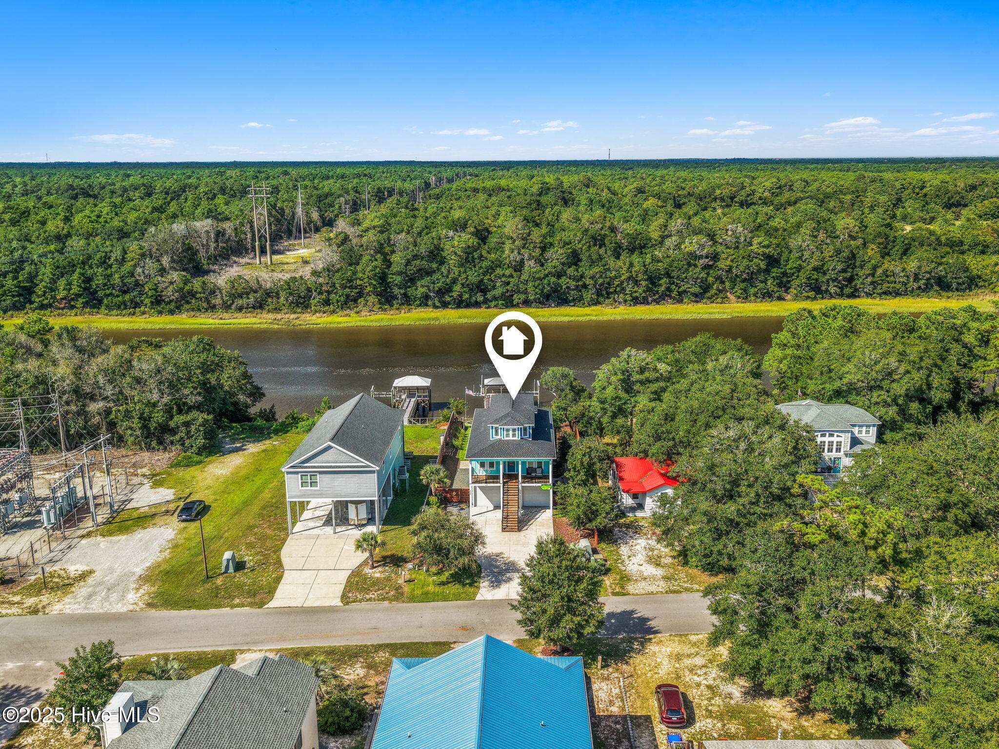 100527753 | Photo 23