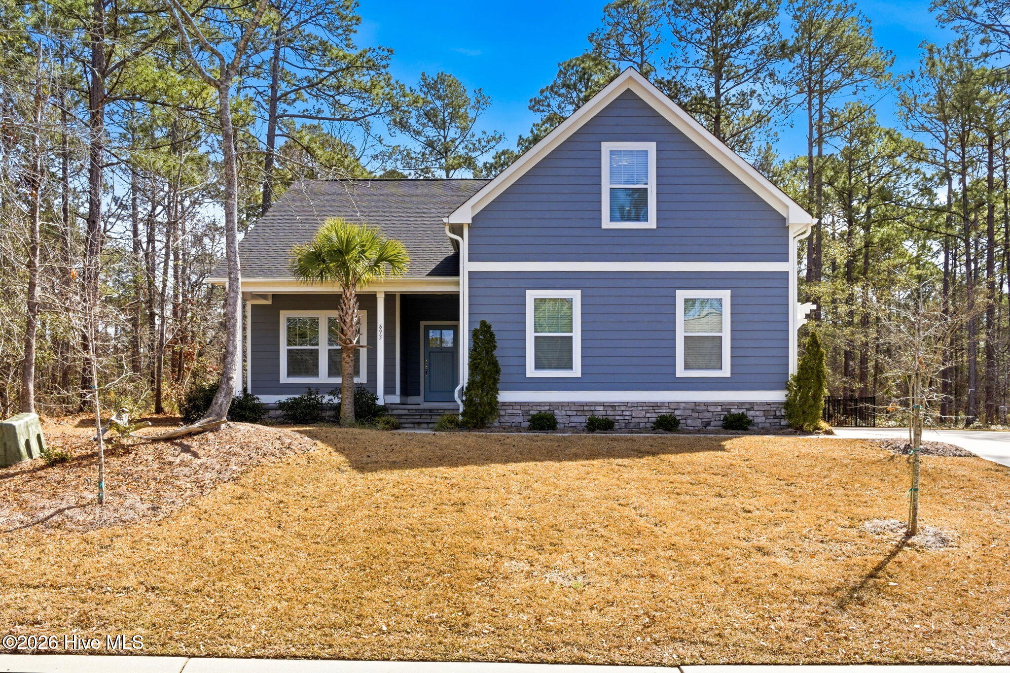 100558607 | Photo 44