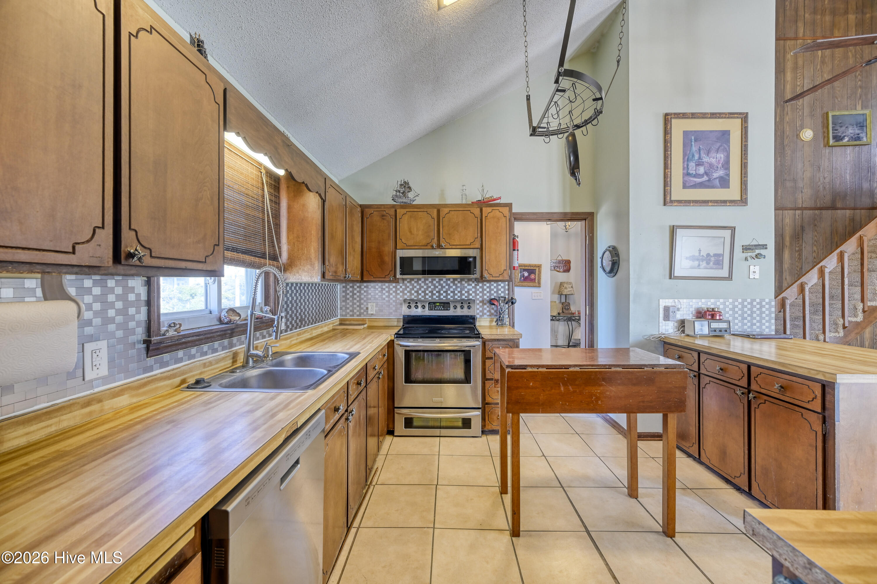 1826 S Shore Drive, Surf City, NC, 28445