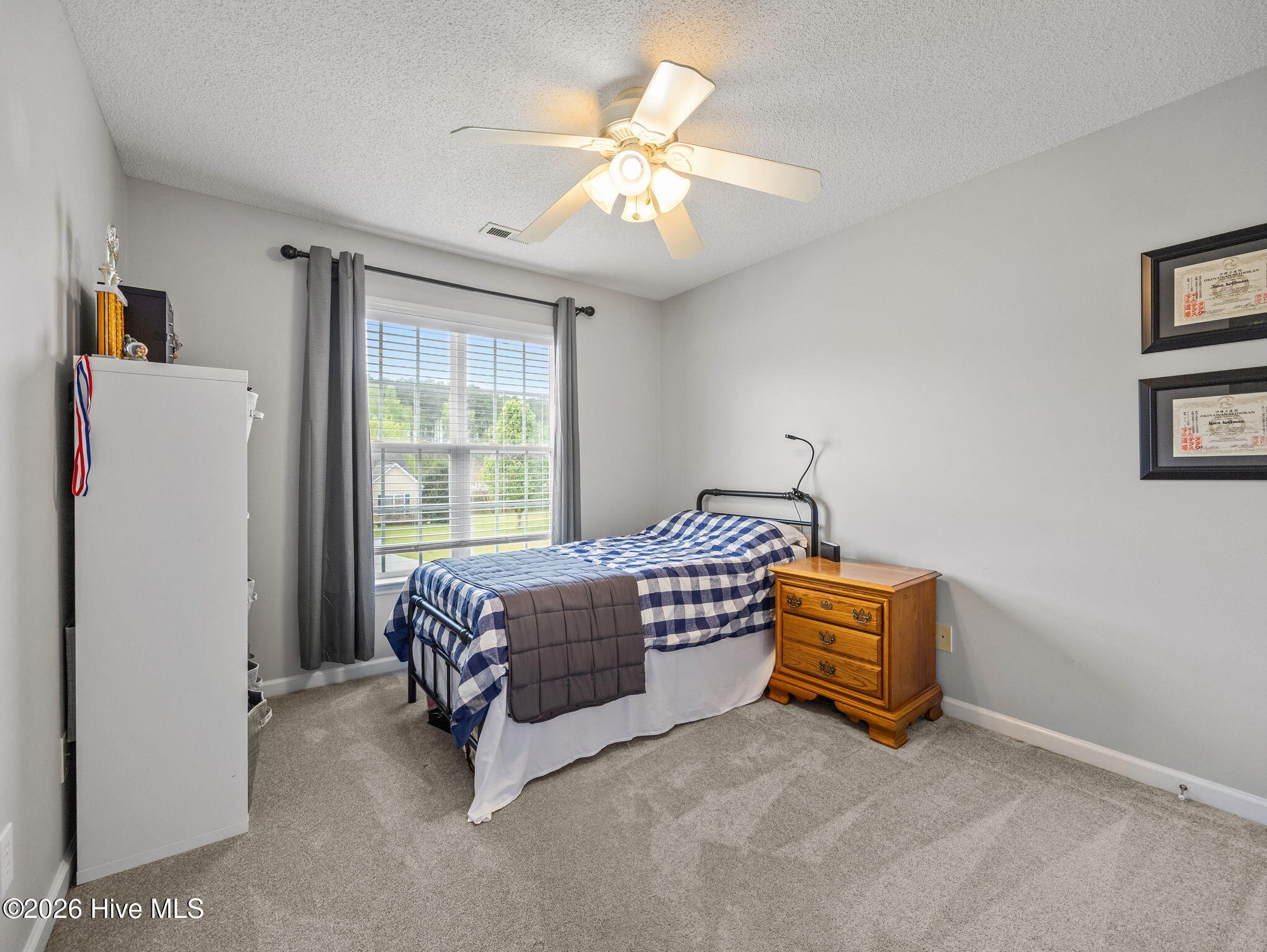 100566884 | Photo 33