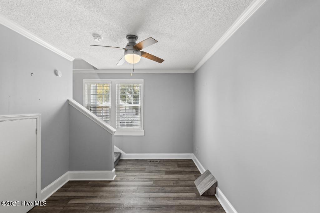 173 Salter Drive,Newport