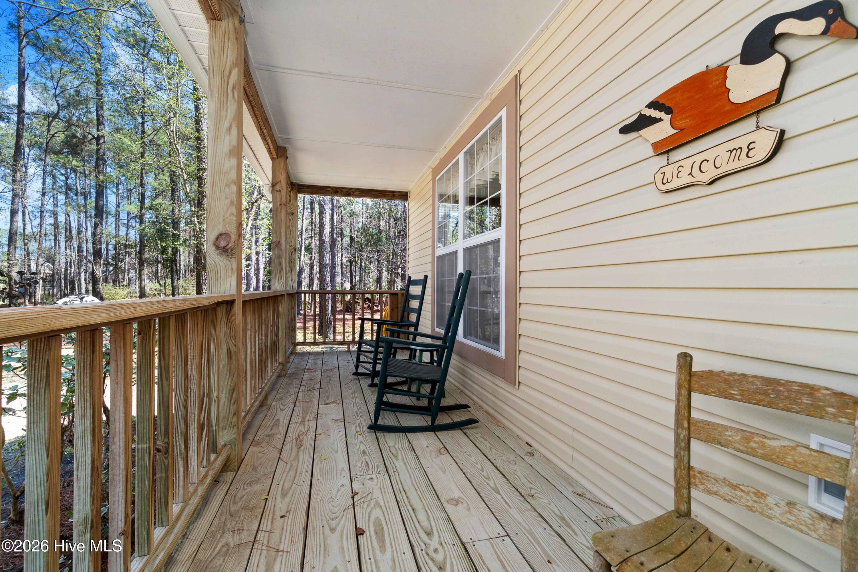 427 Bay Shores Road,Merritt