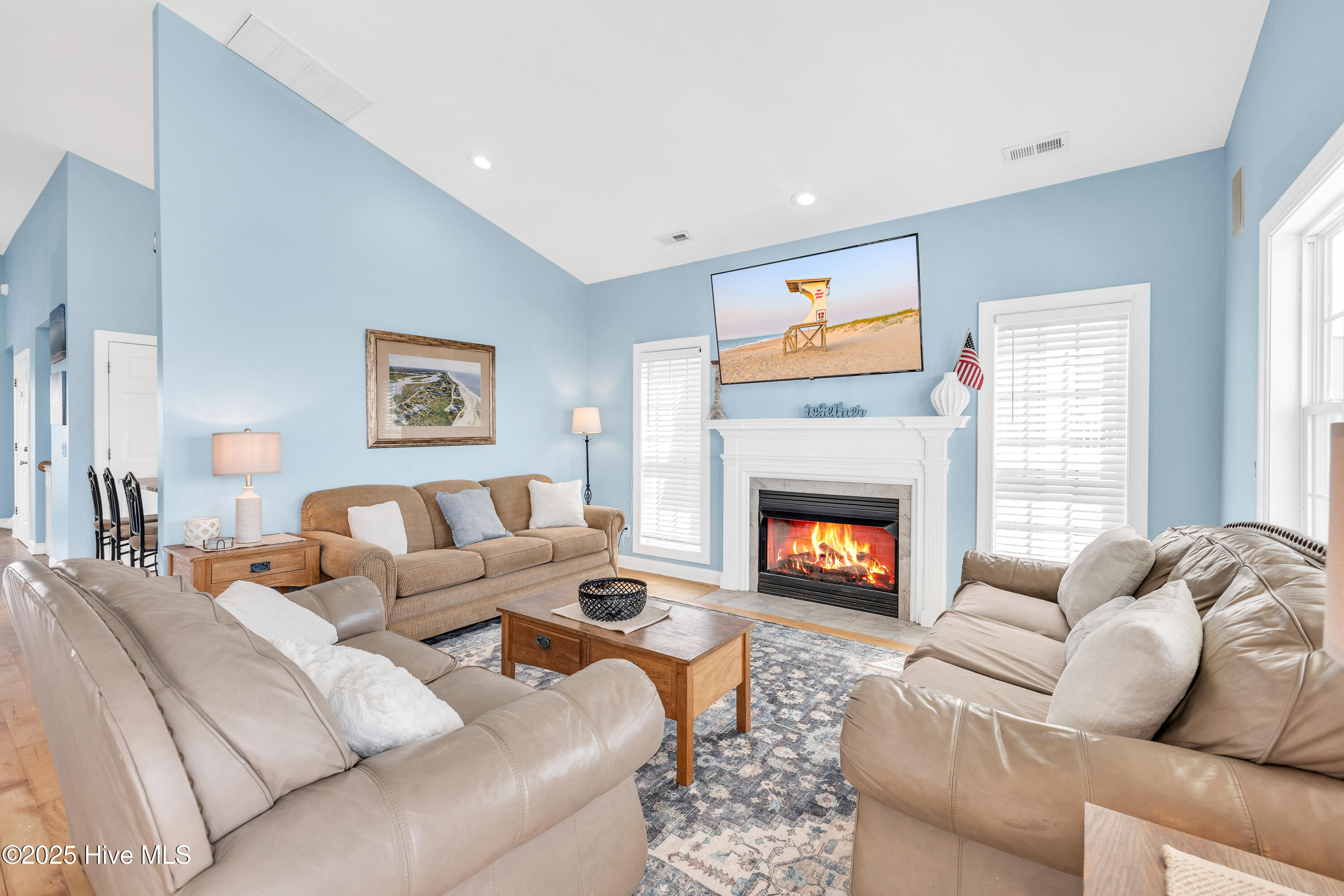 100500565 | Photo 11