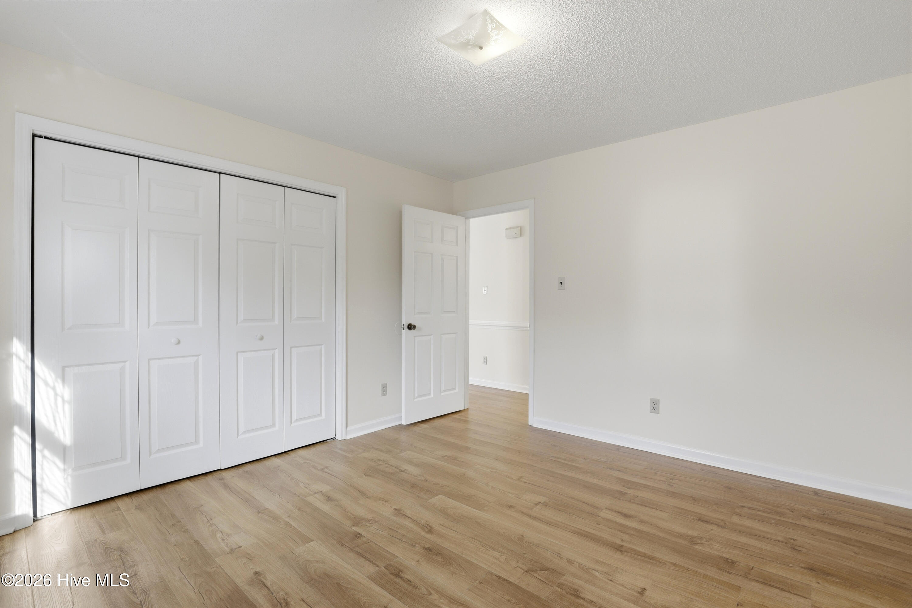 29-110 N Pointe Dr-29