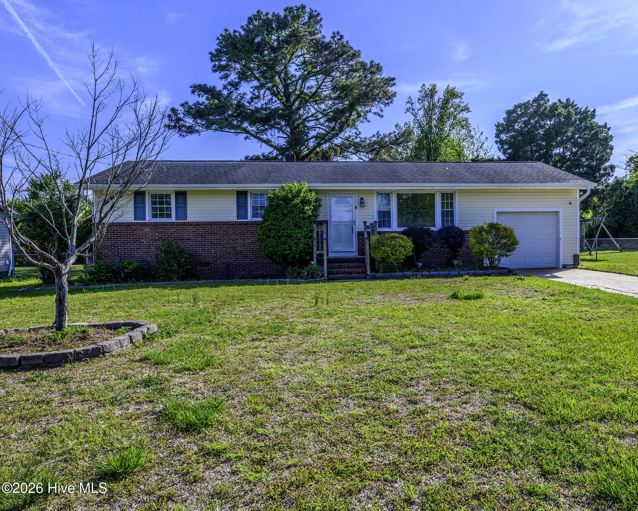 100567518 | Photo 37