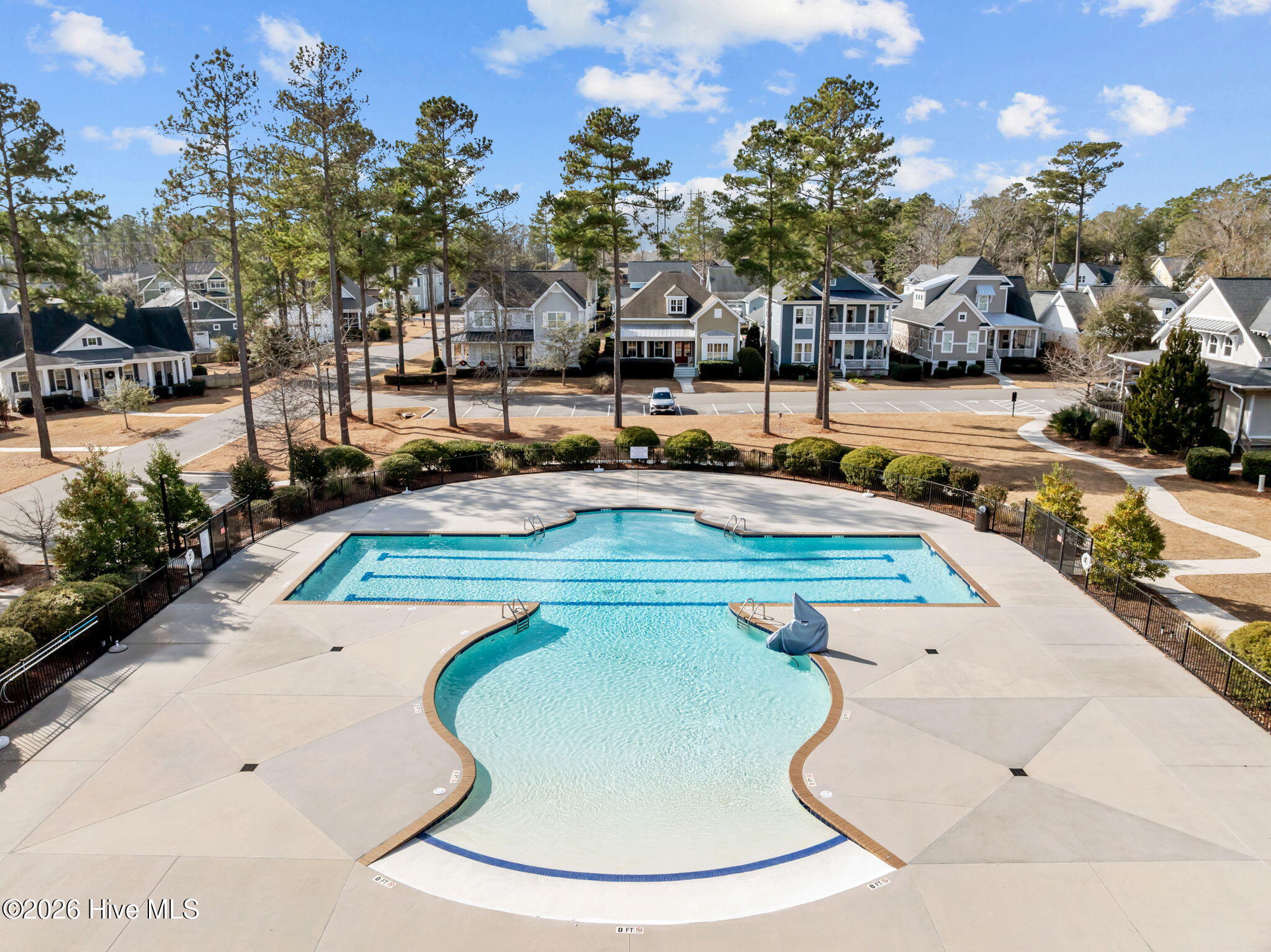 100547967 | Photo 60