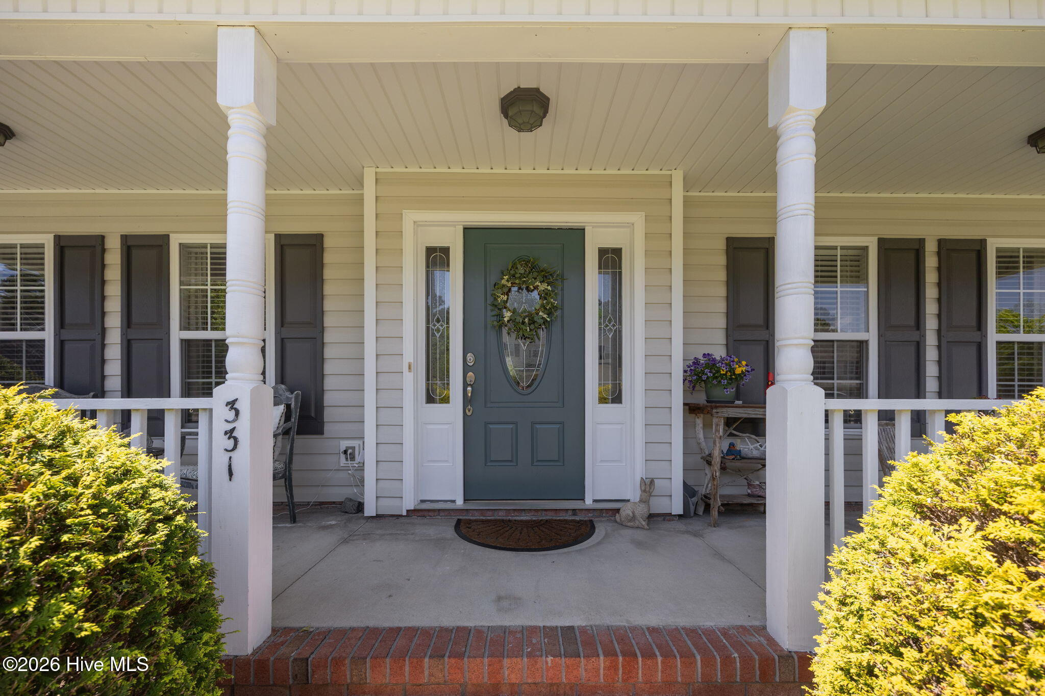 100568672 | Photo 13