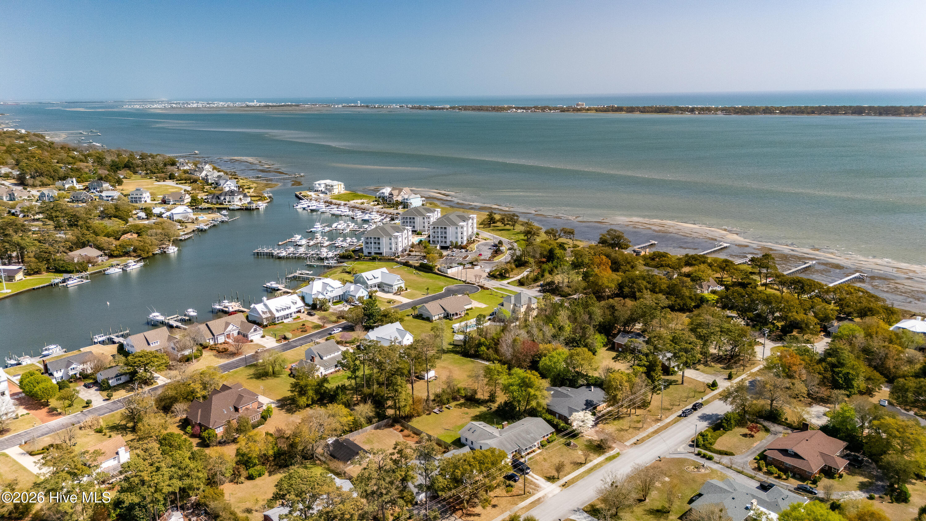 215 Harbor Drive,Morehead City
