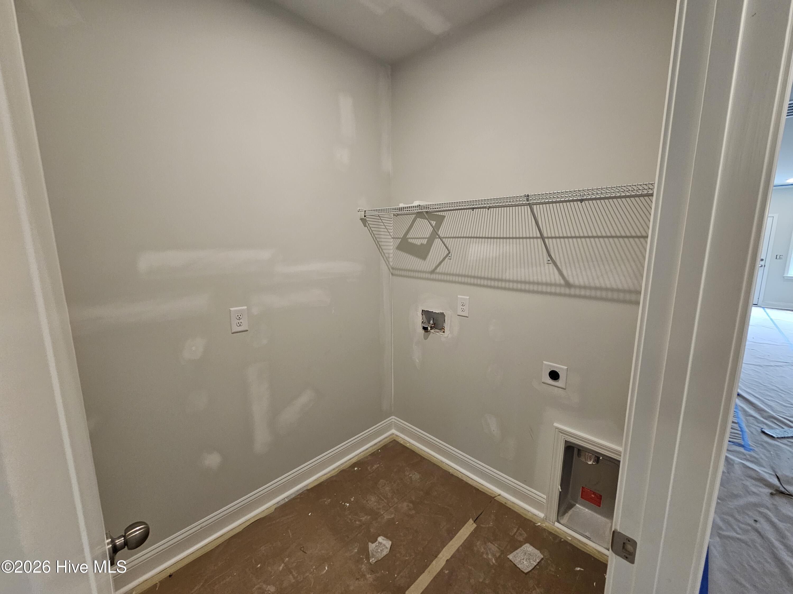 100540588 | Photo 16