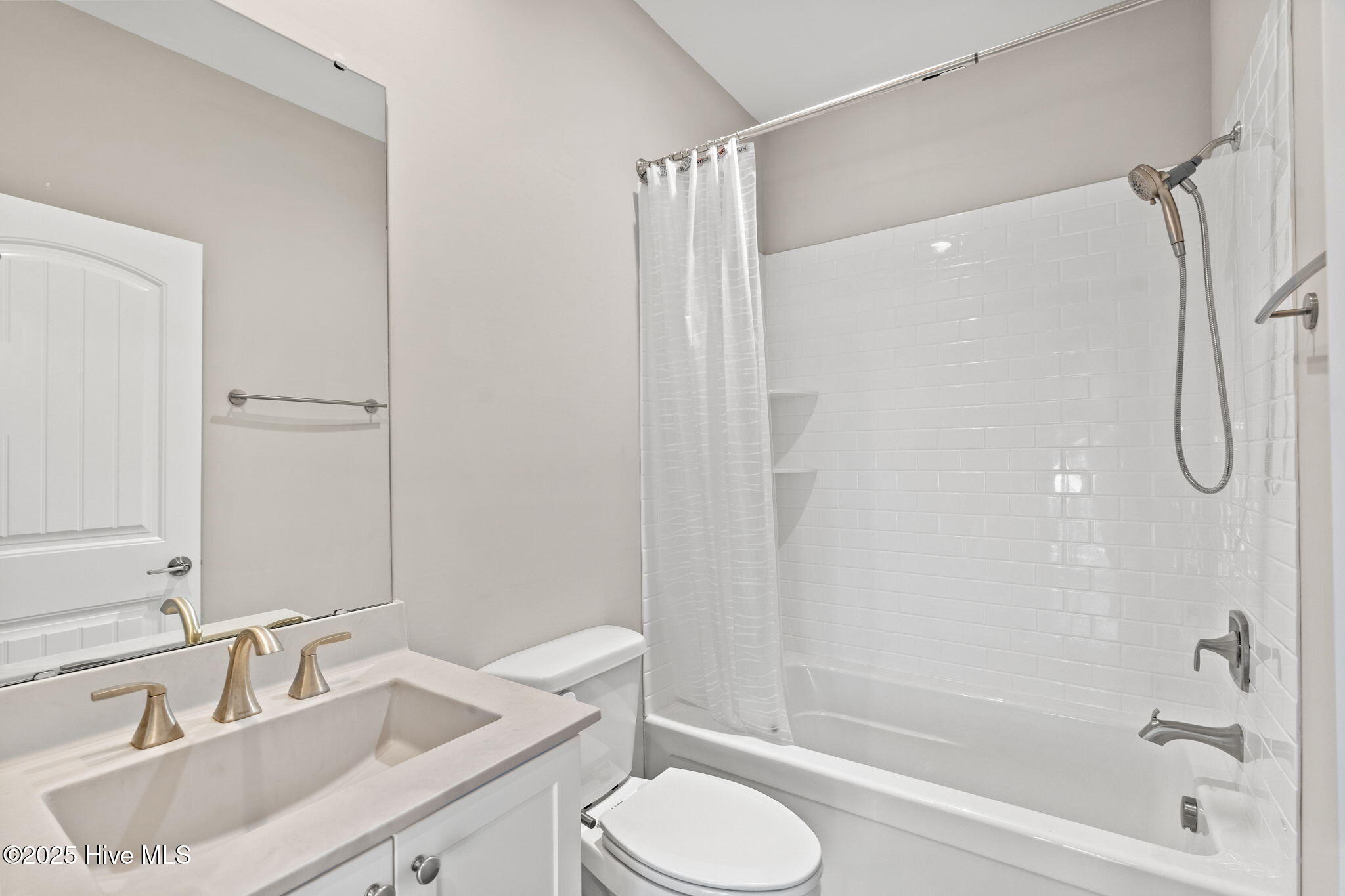 100535074 | Photo 29