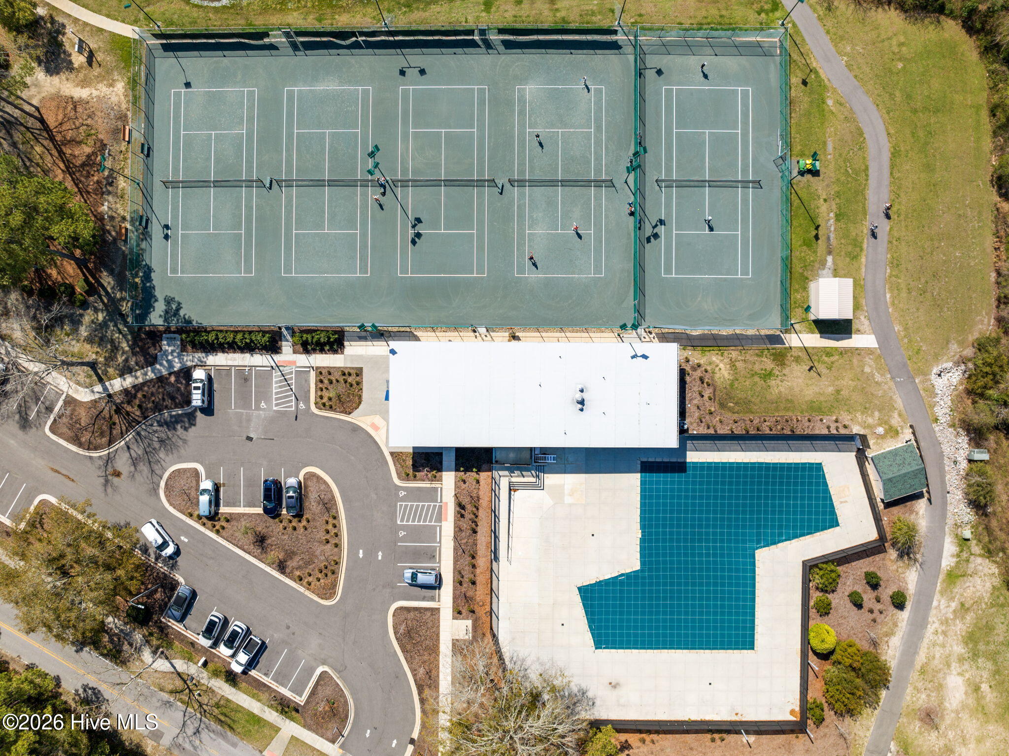 100557388 | Photo 62