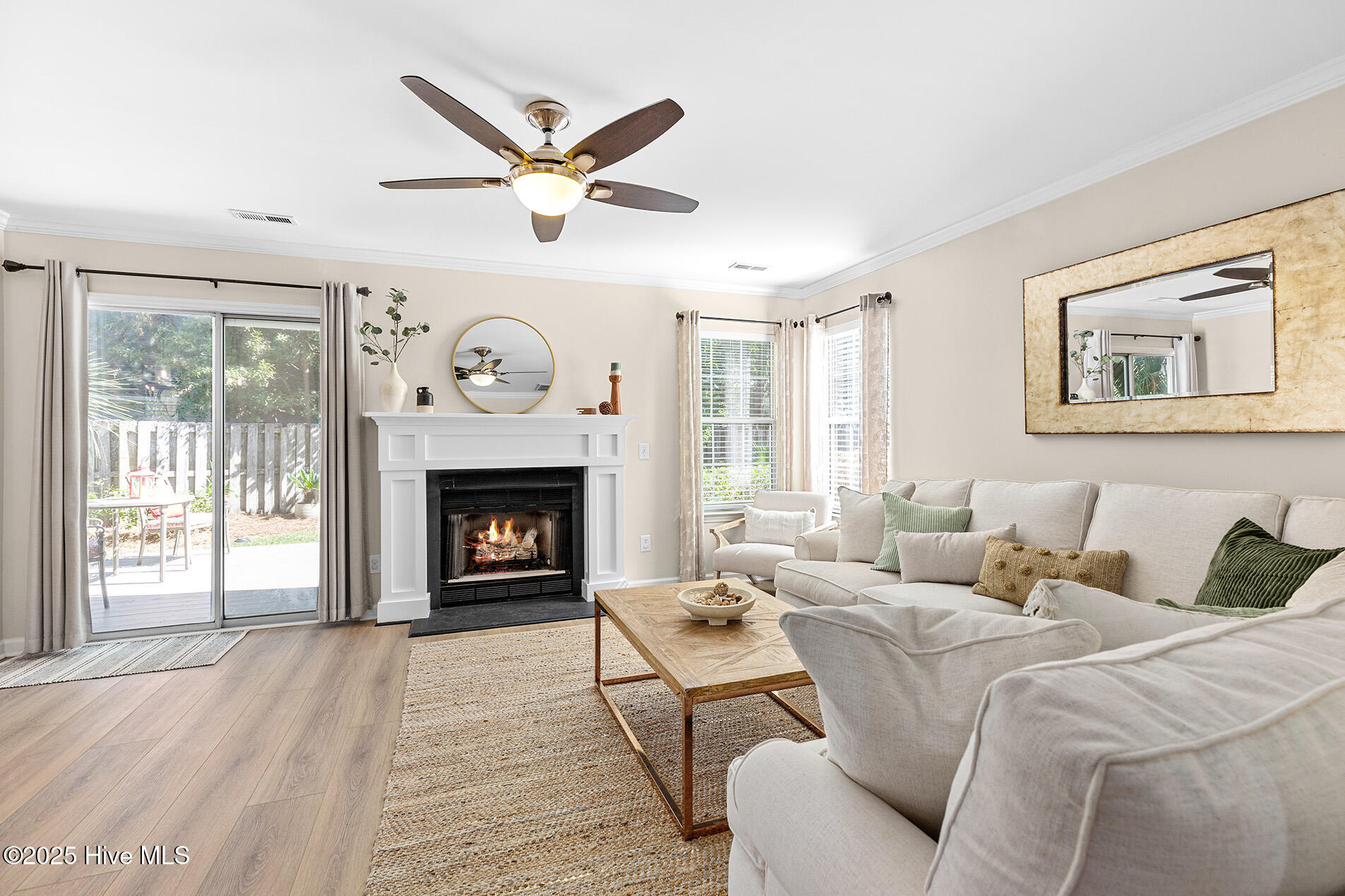 5314 Ivocet Drive, Wilmington, NC 28409 – photo 2: Ivocet5314-6LRMyraL33A8215-CR2fire