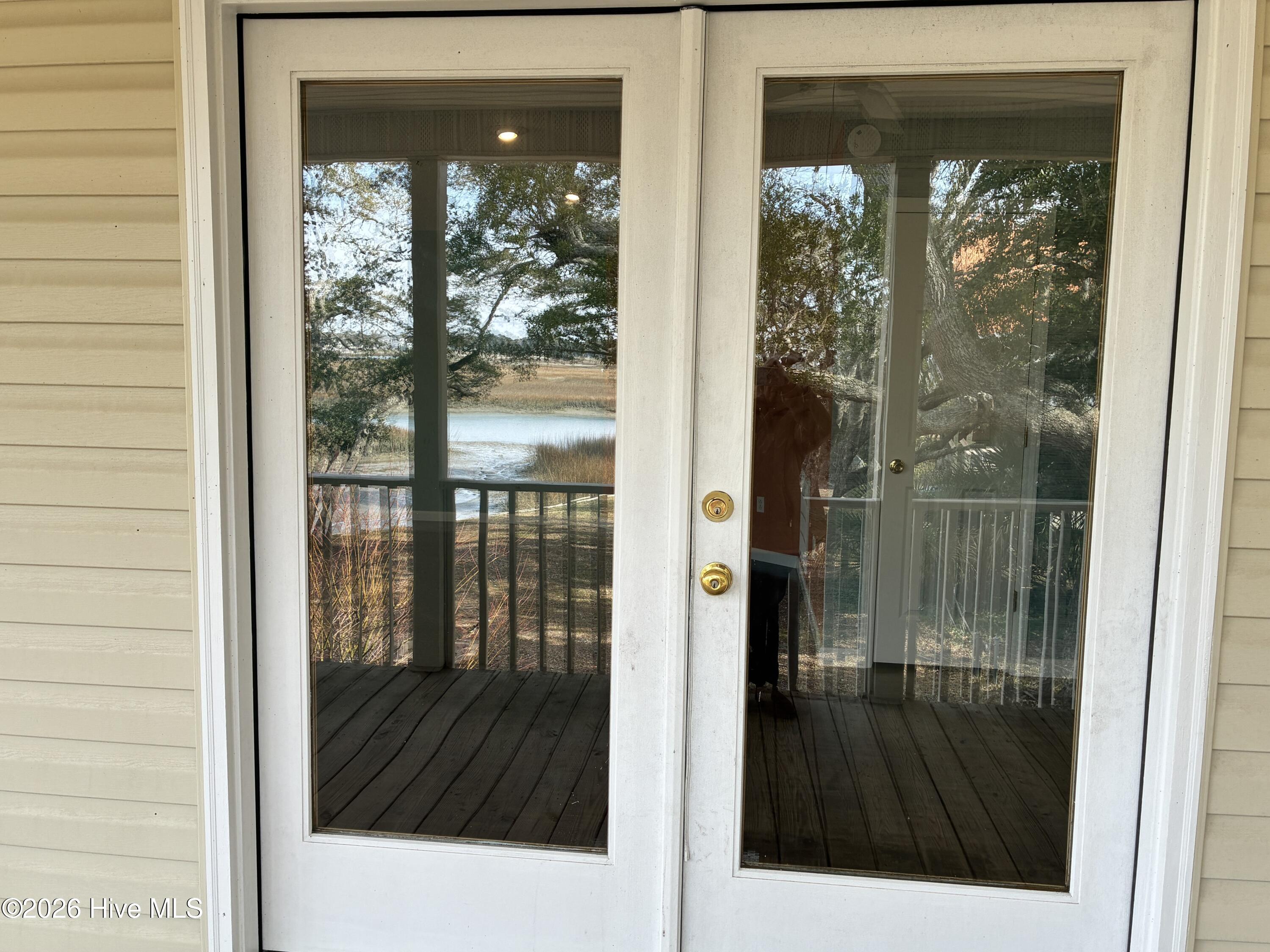 100558750 | Photo 11