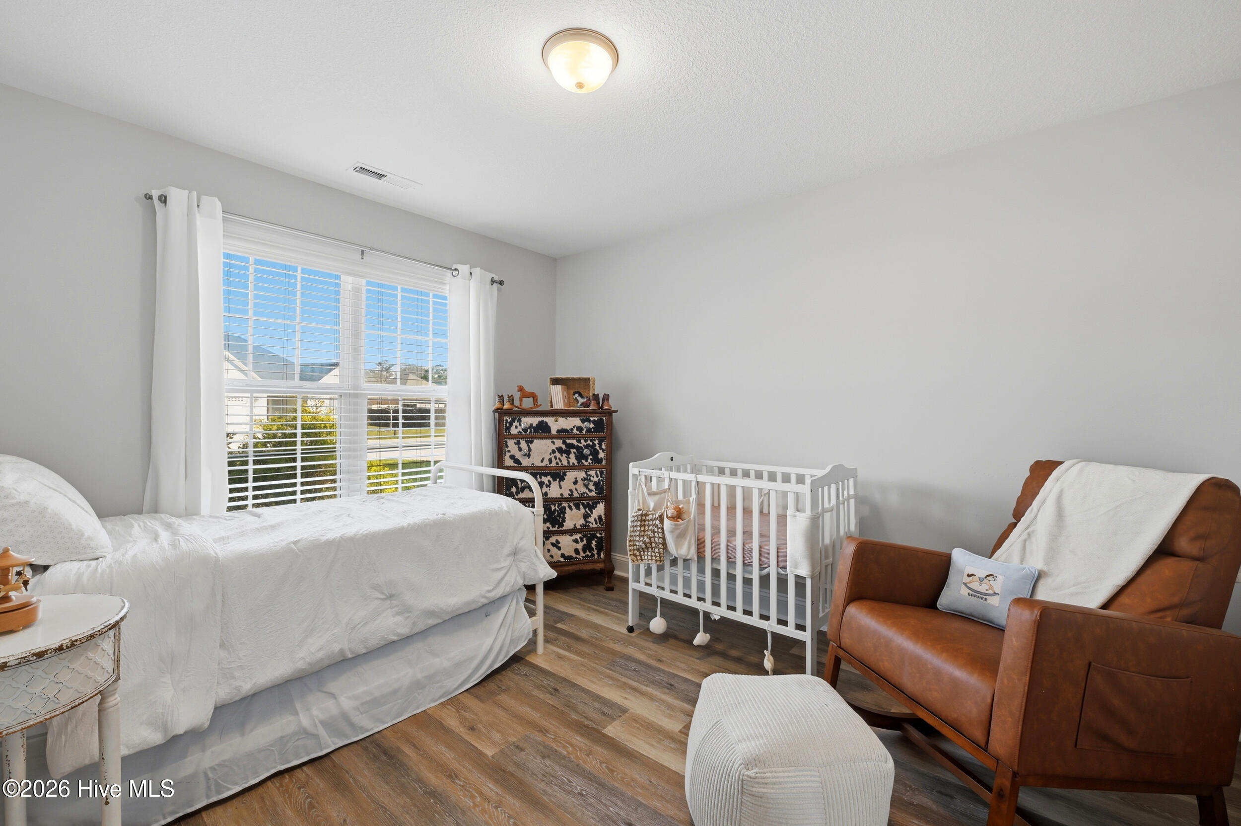 100567654 | Photo 15