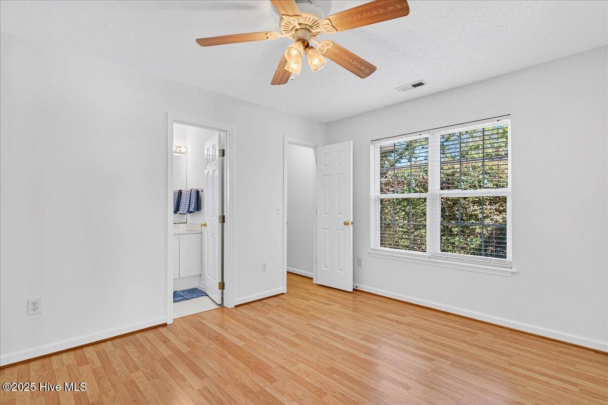 100531287 | Photo 20